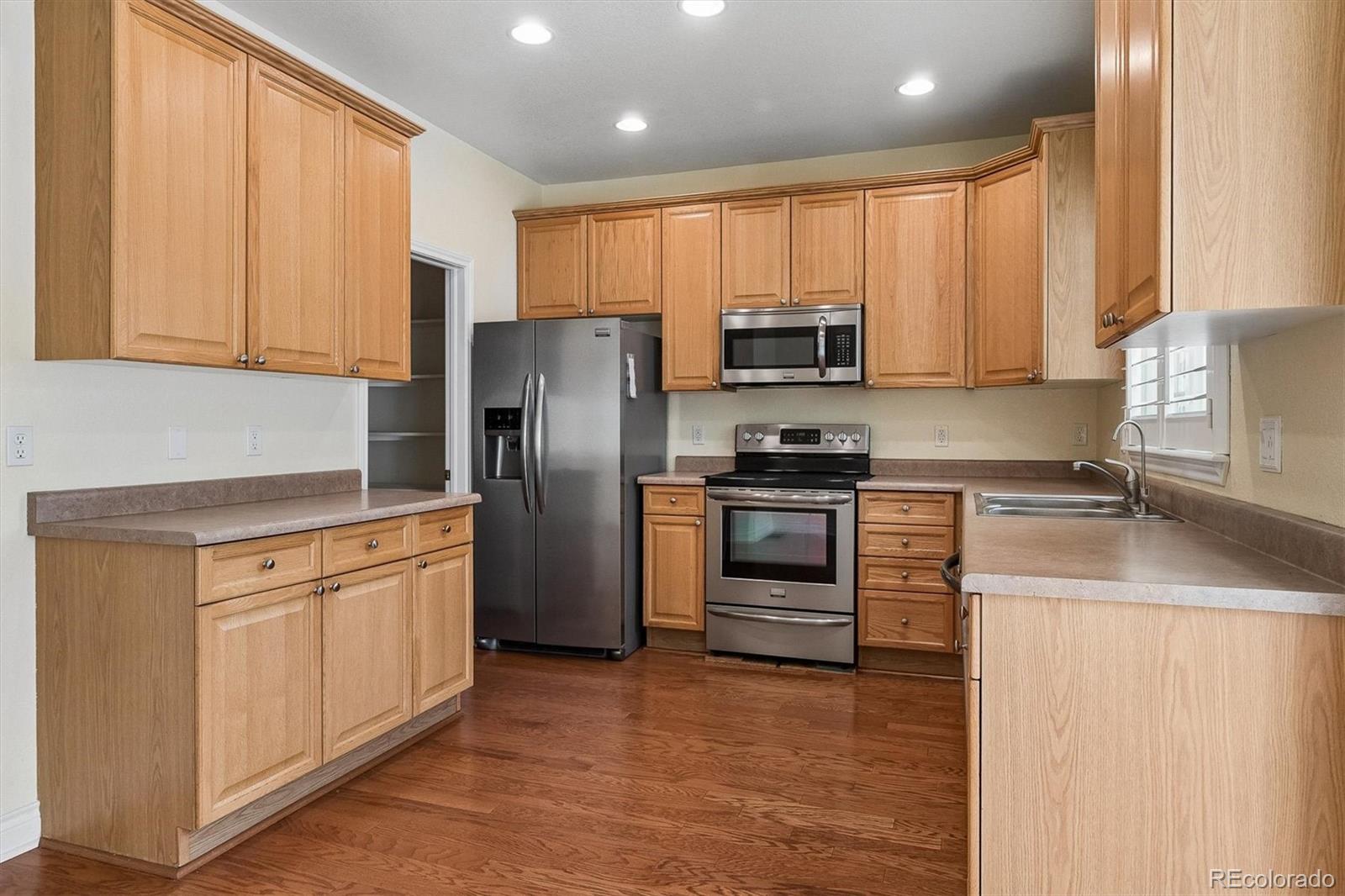 MLS Image #4 for 11338 w radcliffe drive,littleton, Colorado