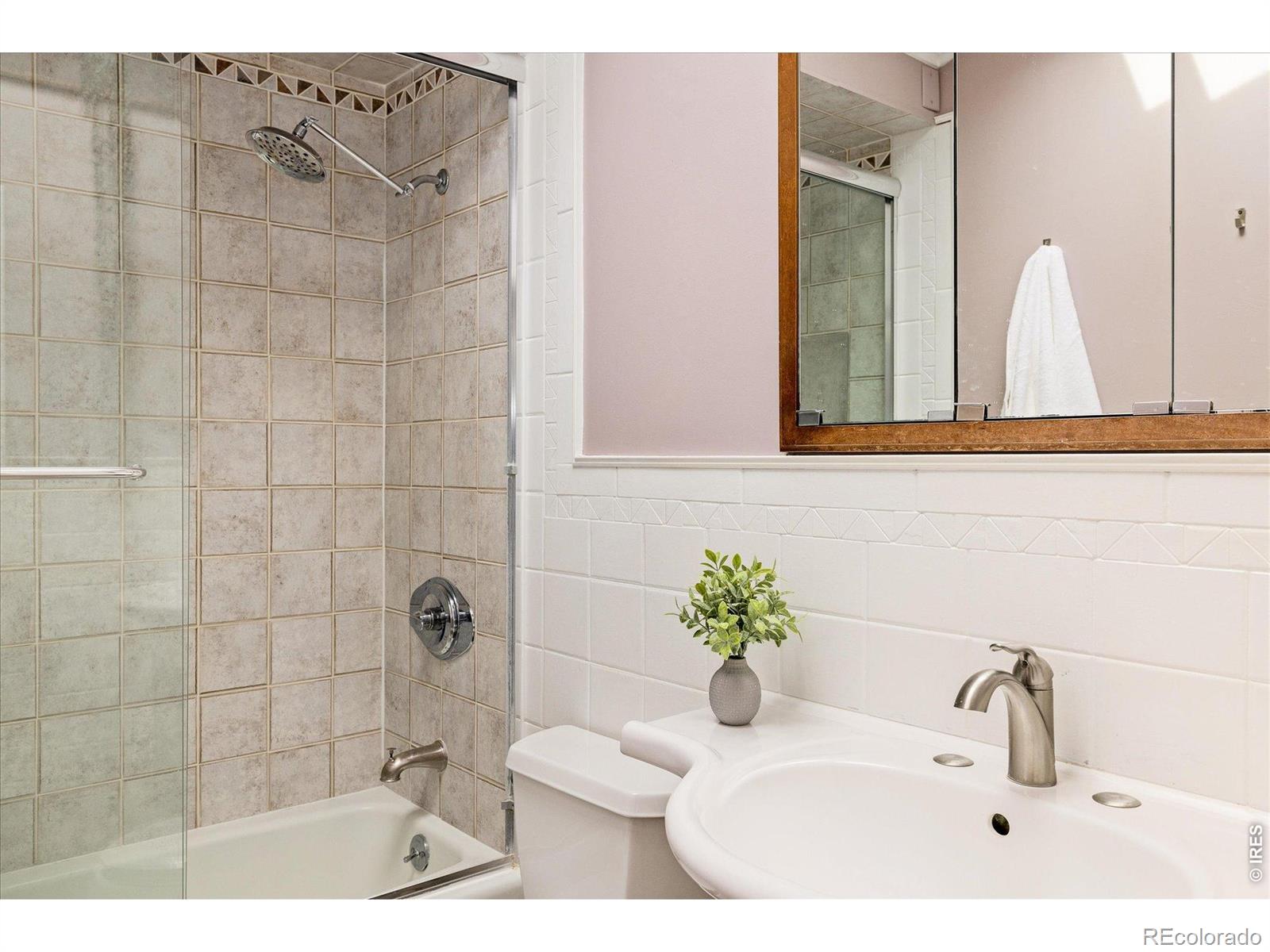 MLS Image #21 for 9234  arapahoe road,boulder, Colorado