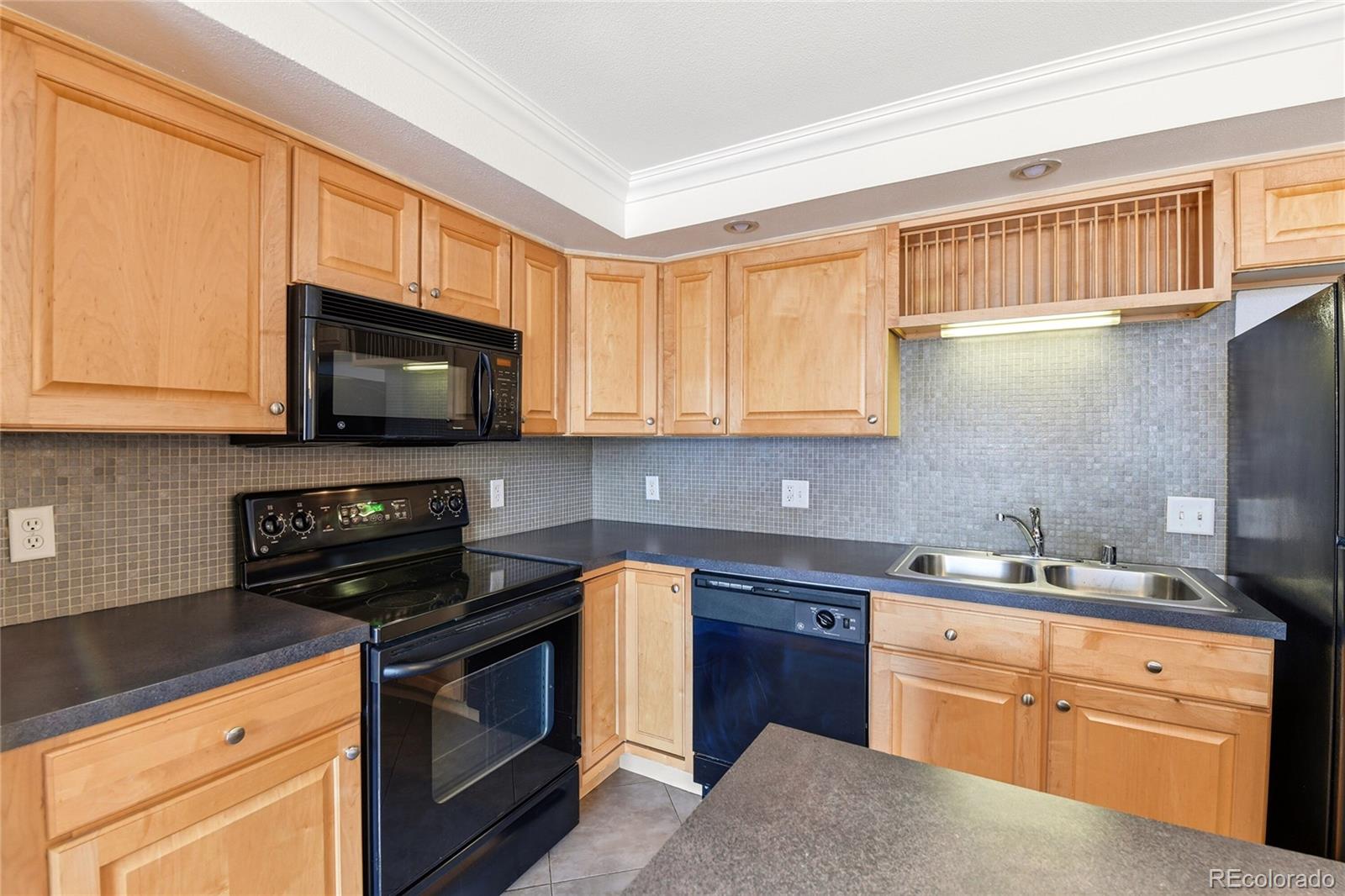 MLS Image #3 for 601 w 11th avenue,denver, Colorado