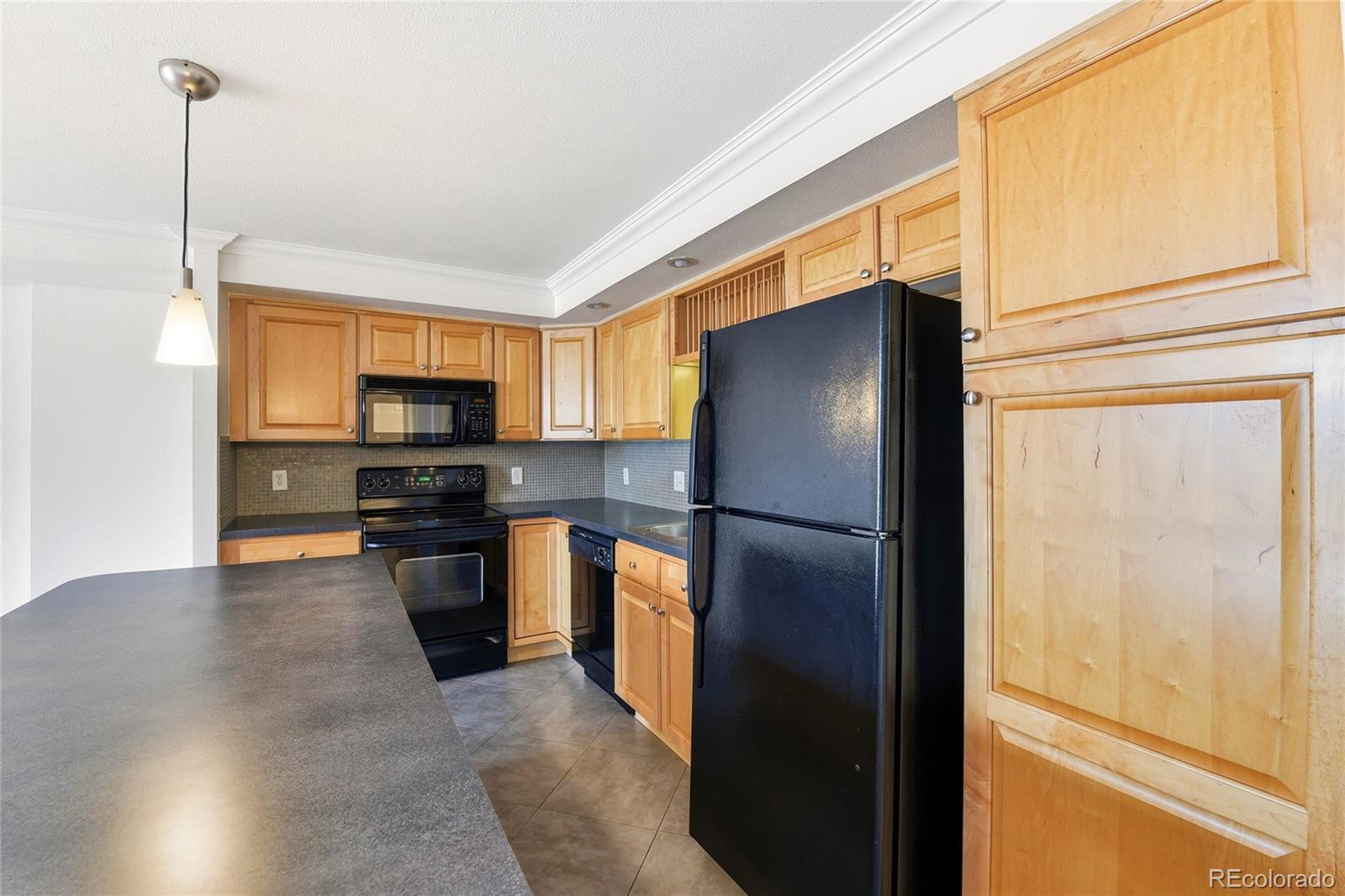 MLS Image #4 for 601 w 11th avenue,denver, Colorado