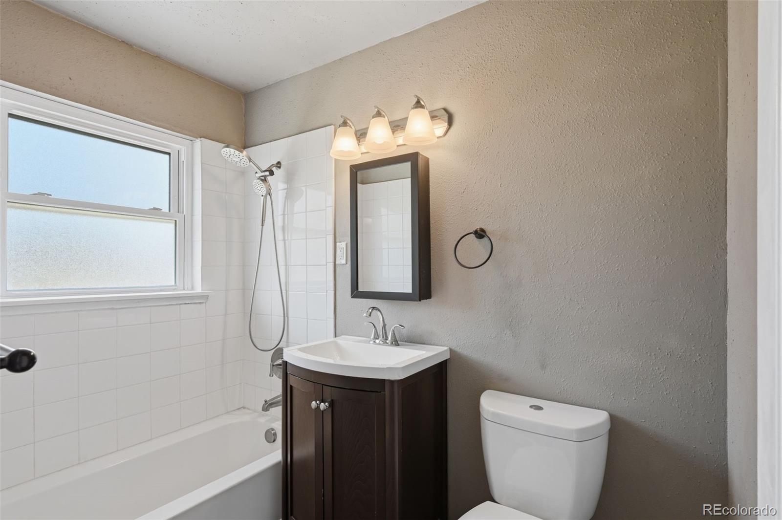 MLS Image #11 for 1200  ulster street,denver, Colorado