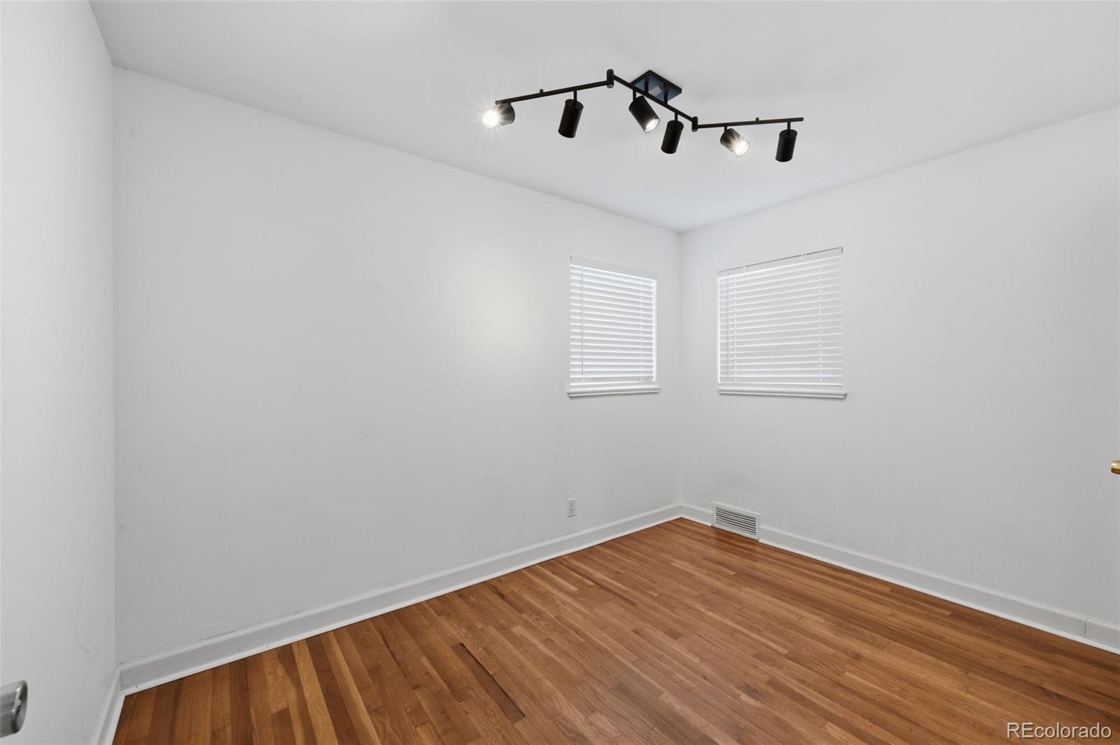MLS Image #8 for 1200  ulster street,denver, Colorado