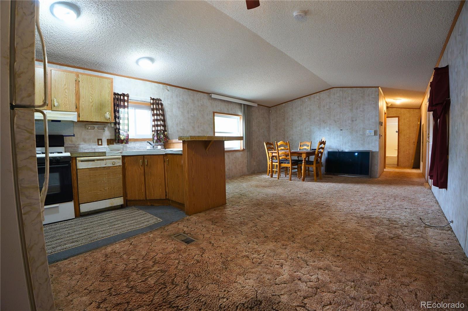 MLS Image #9 for 825  glen ayre street,dacono, Colorado