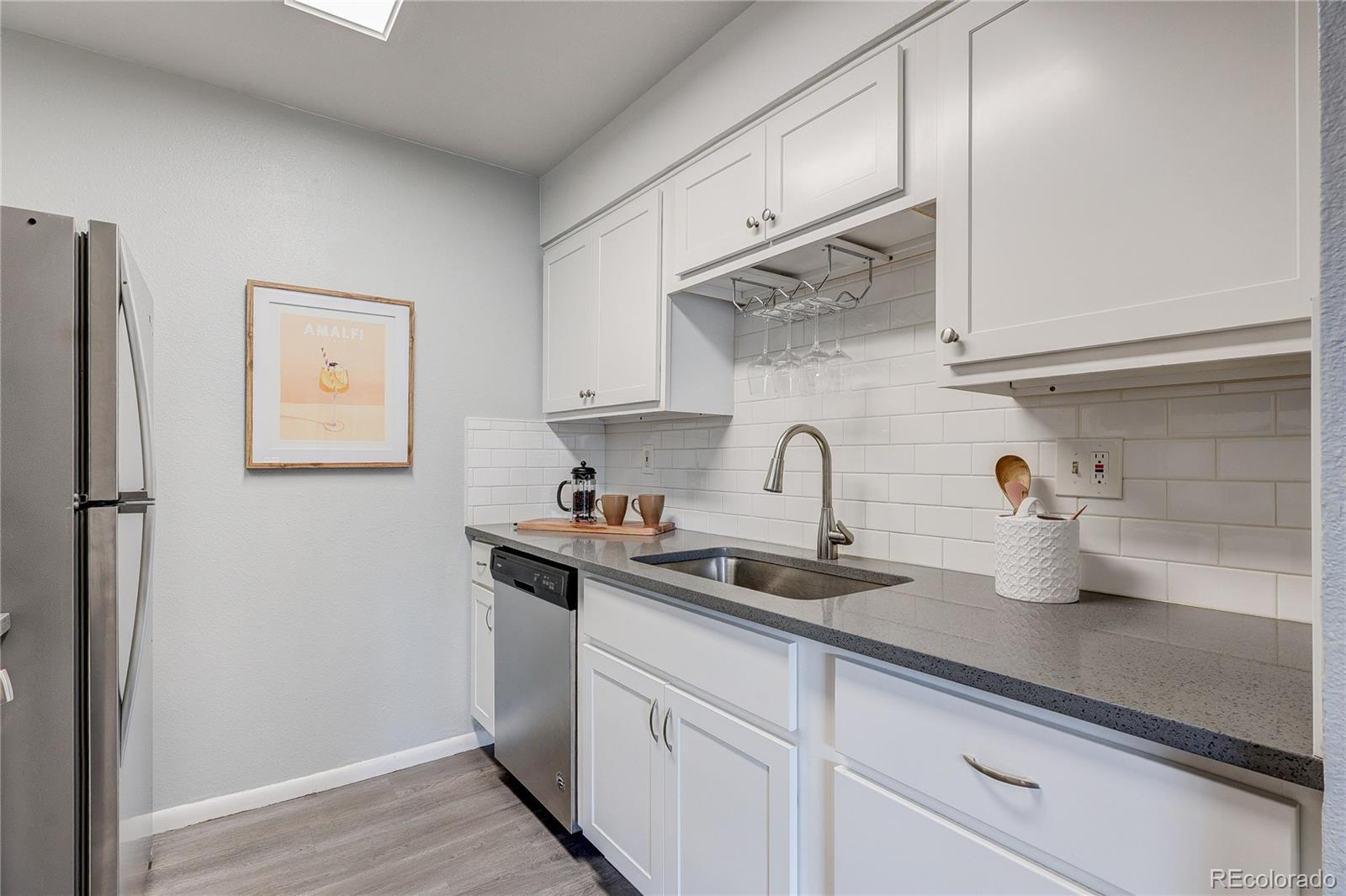 MLS Image #6 for 14208 e 1st drive b1,aurora, Colorado