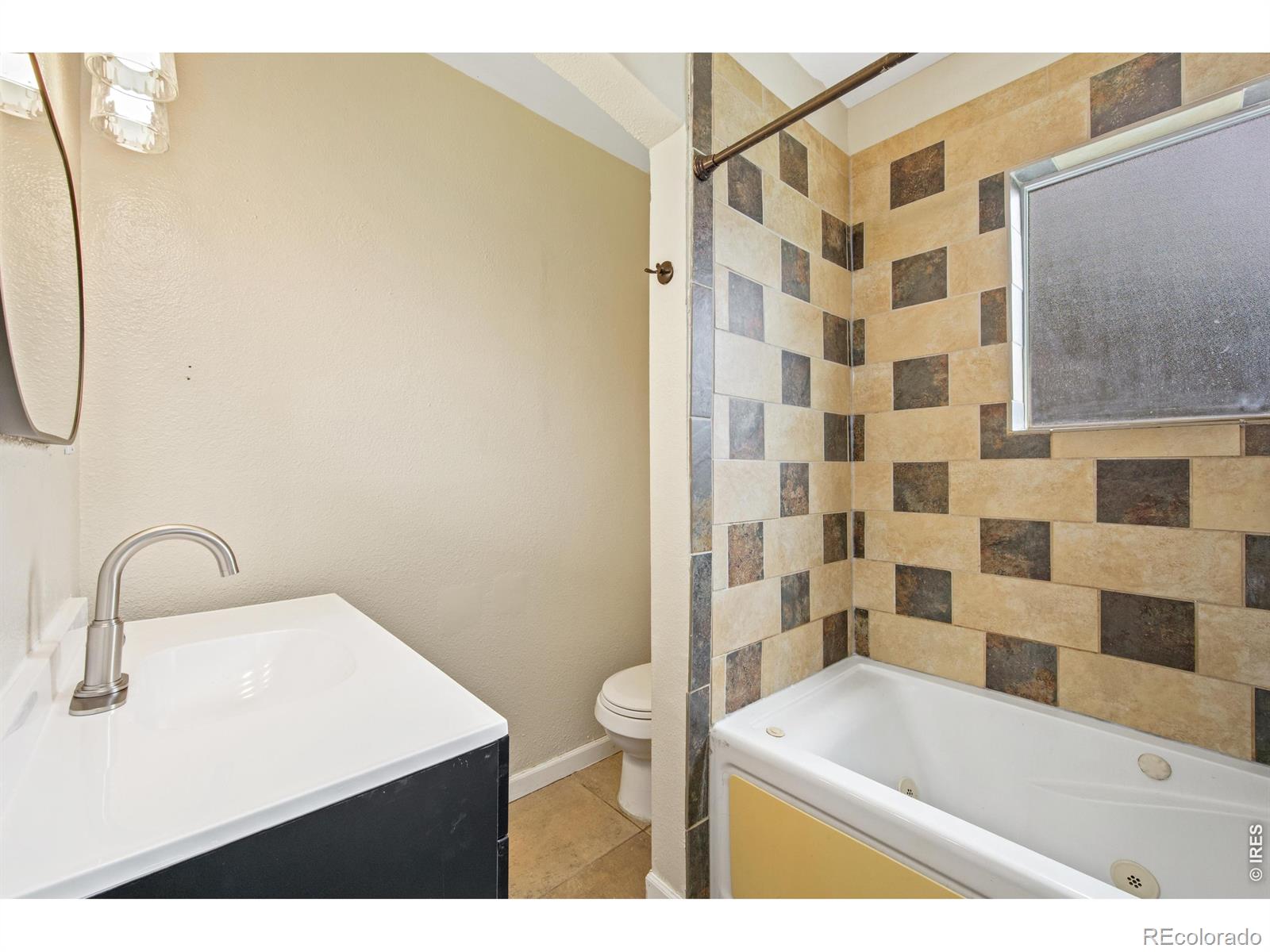 MLS Image #14 for 640  albany avenue,loveland, Colorado