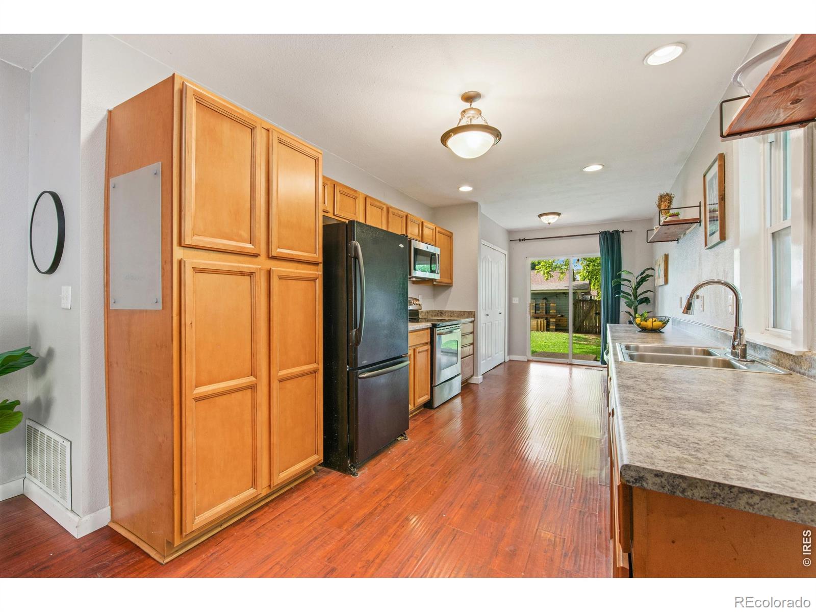 MLS Image #7 for 640  albany avenue,loveland, Colorado