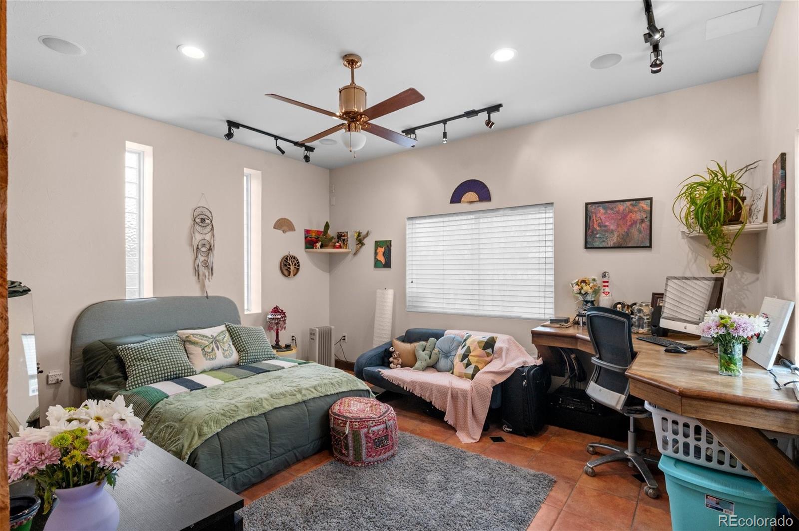 MLS Image #12 for 4920 s inca drive,englewood, Colorado