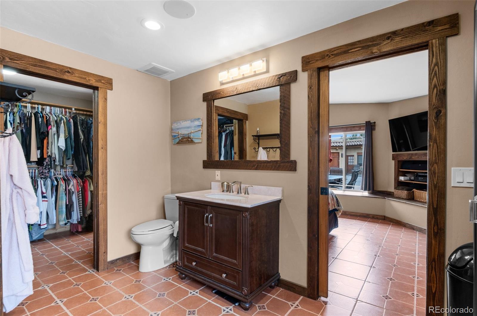 MLS Image #19 for 4920 s inca drive,englewood, Colorado