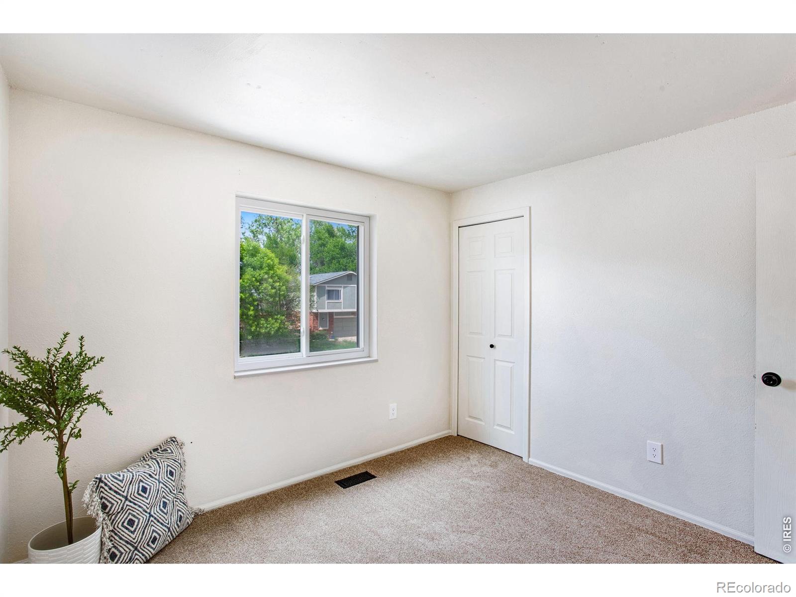 MLS Image #30 for 1801  hull street,fort collins, Colorado