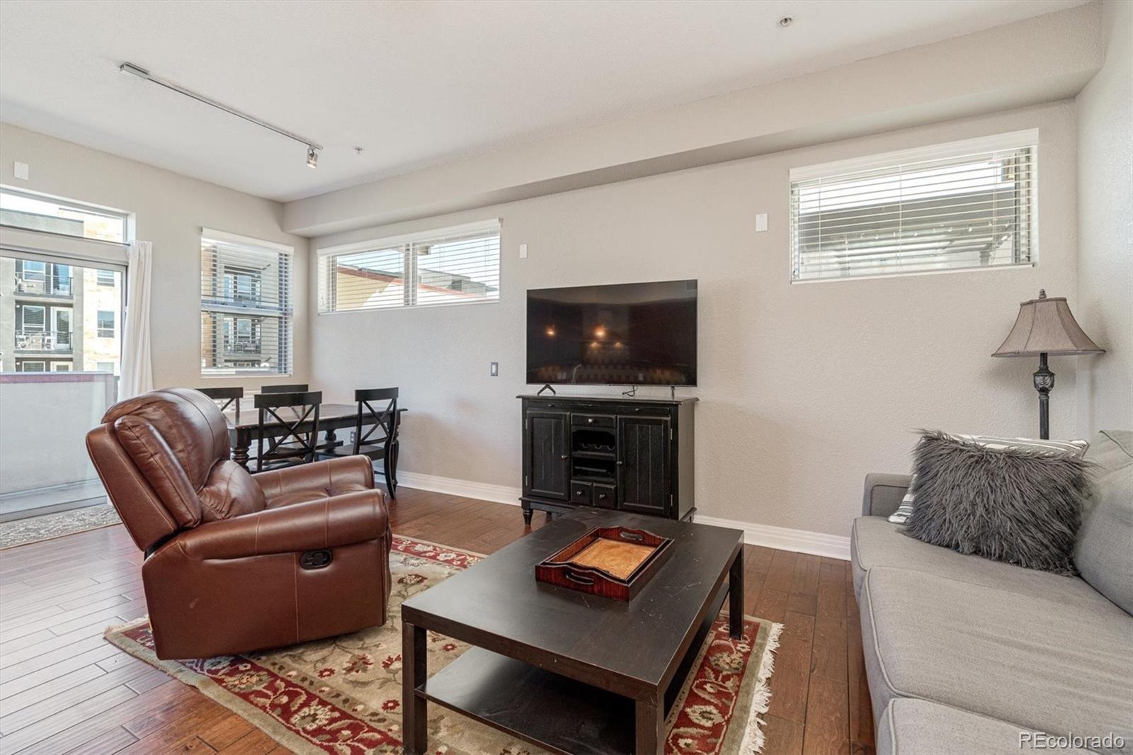 MLS Image #8 for 2650  front view cresent ,denver, Colorado