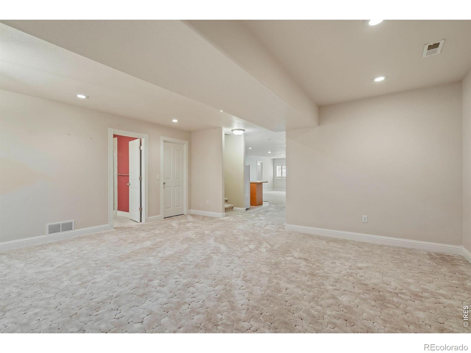 MLS Image #27 for 27811  hopi trail,loveland, Colorado
