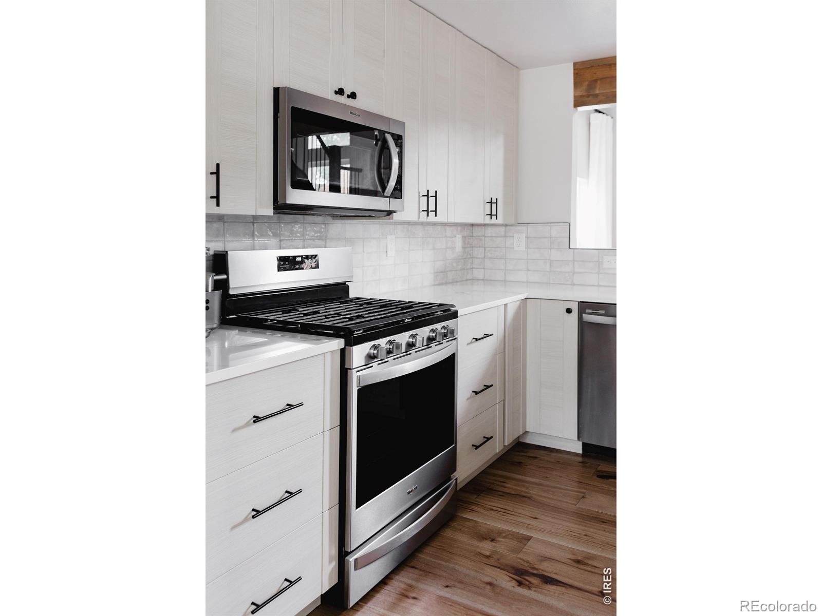 MLS Image #13 for 806  butte pass drive,fort collins, Colorado