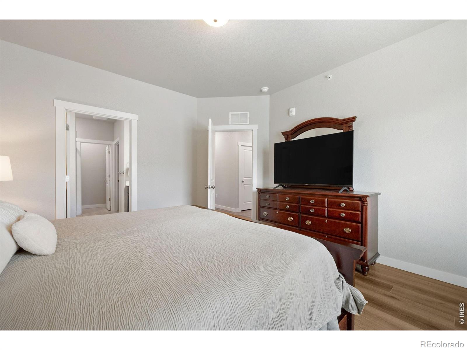 MLS Image #14 for 914  schlagel street,fort collins, Colorado