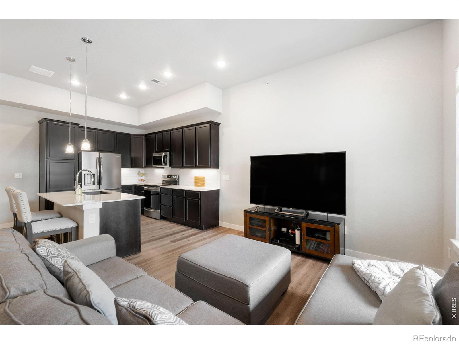 MLS Image #4 for 914  schlagel street,fort collins, Colorado