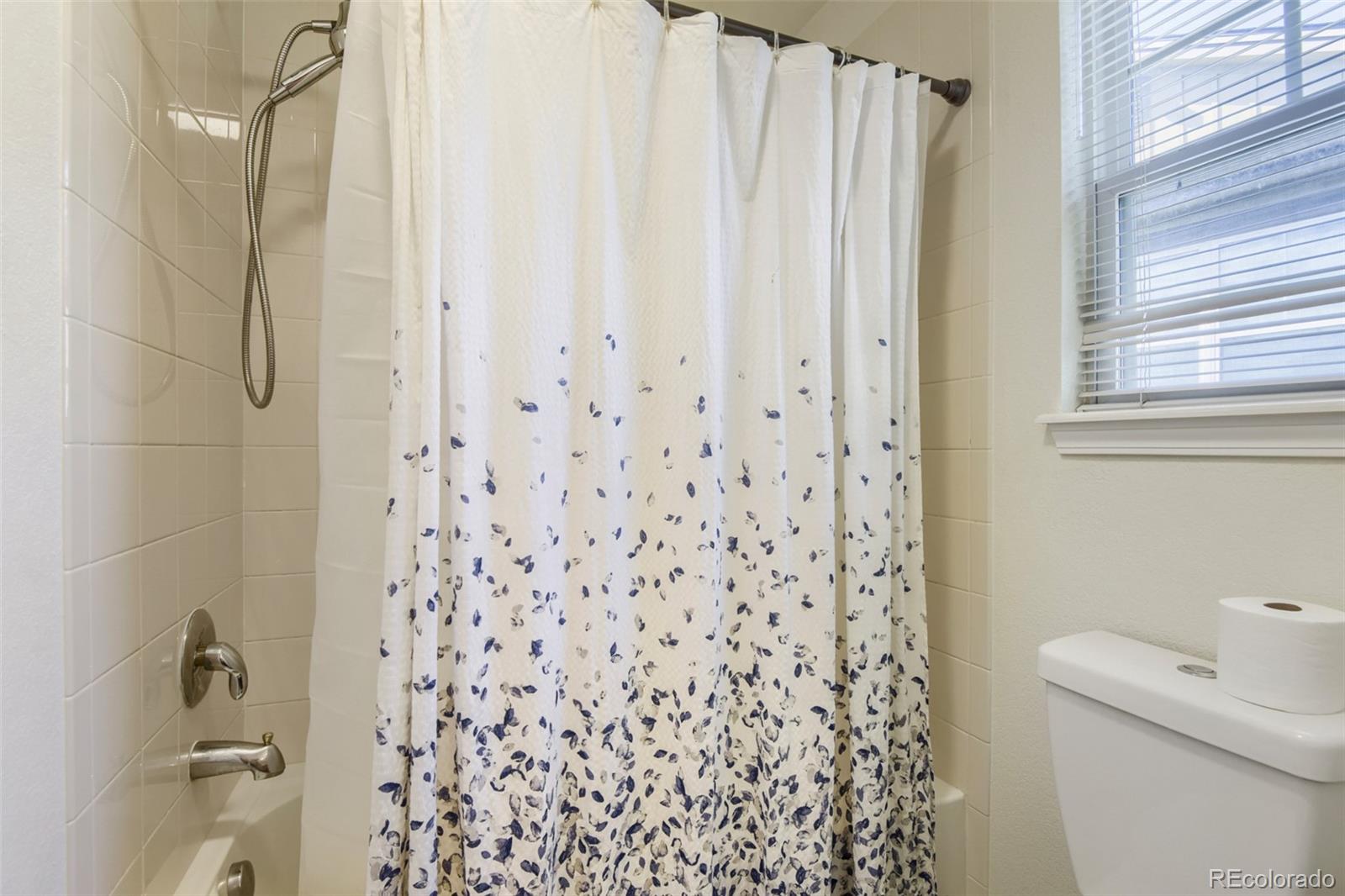 MLS Image #16 for 24364 e fremont drive,aurora, Colorado