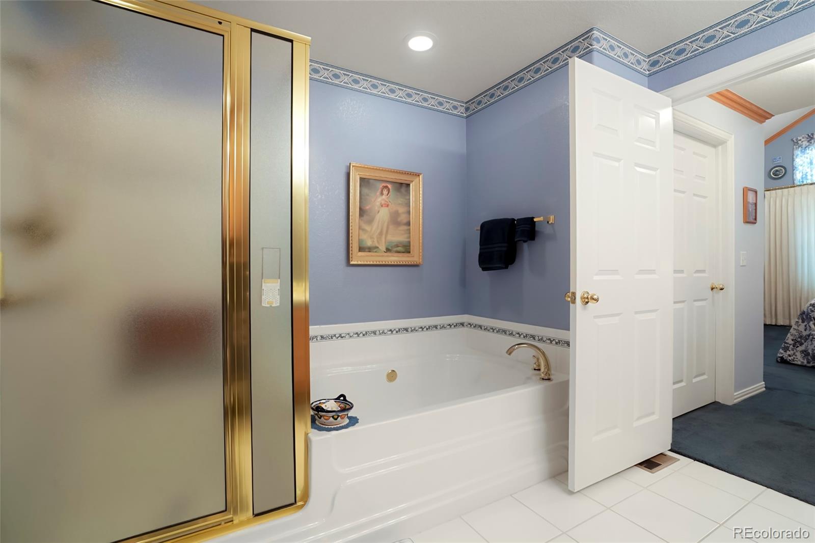 MLS Image #9 for 5155 w quincy avenue,denver, Colorado