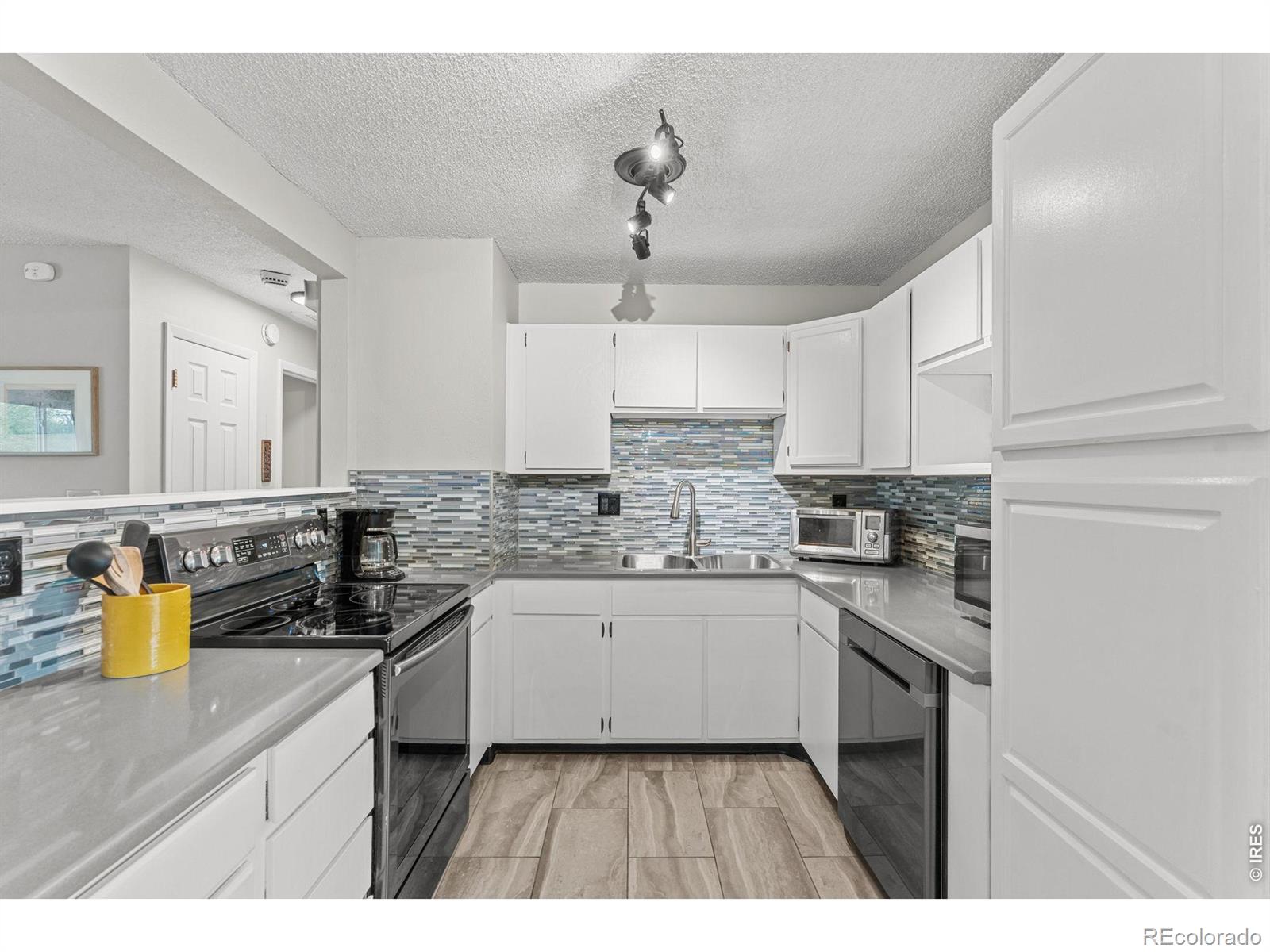 MLS Image #12 for 717  10th street,windsor, Colorado