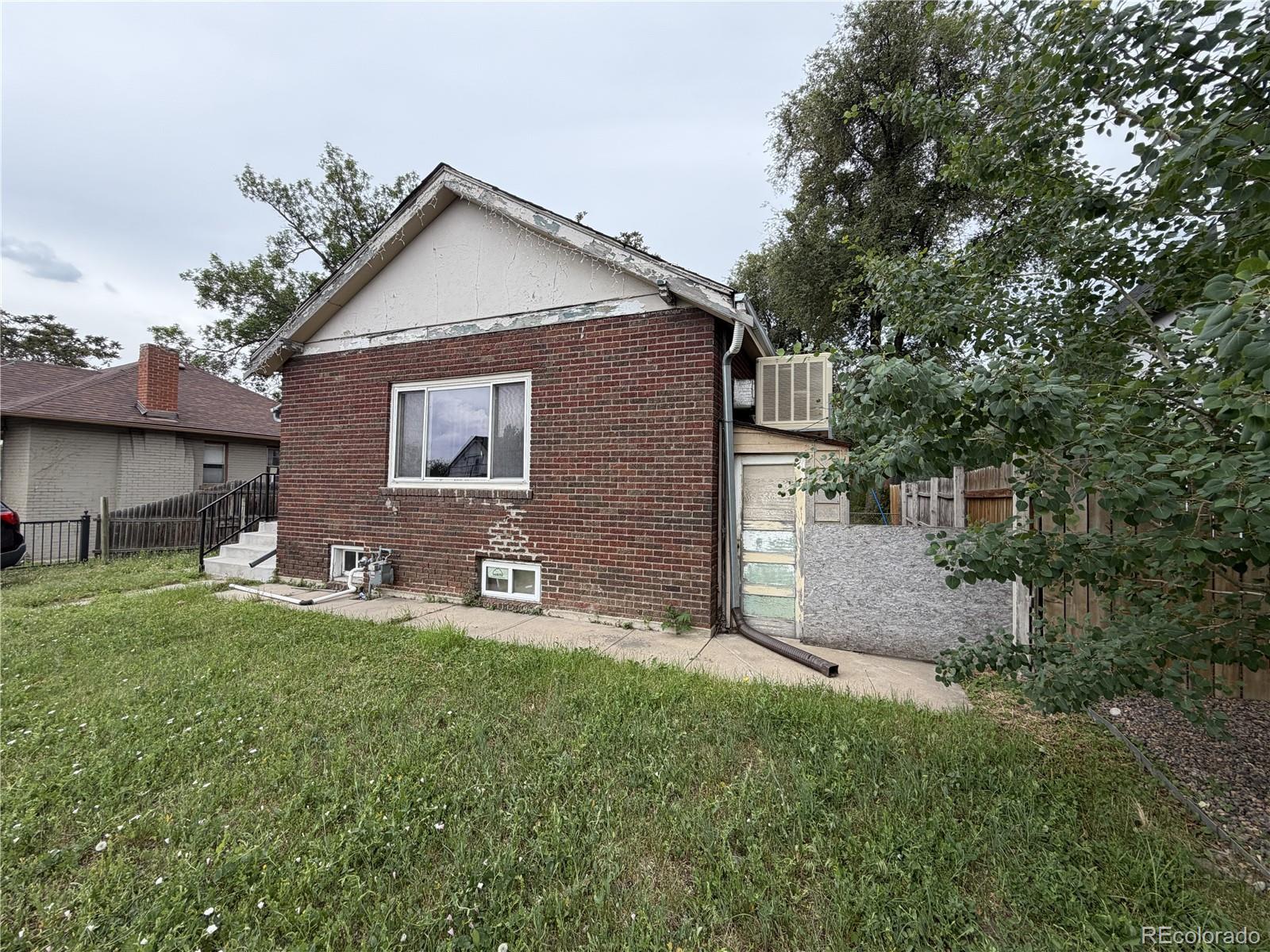 MLS Image #2 for 2418 w 38th avenue,denver, Colorado
