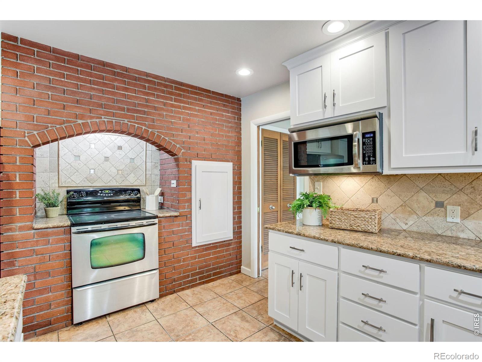 MLS Image #23 for 904  edwards street,fort collins, Colorado