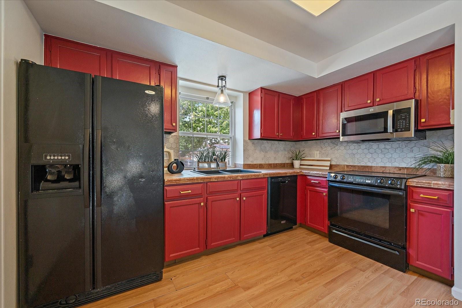 MLS Image #11 for 4884 s braun street,morrison, Colorado