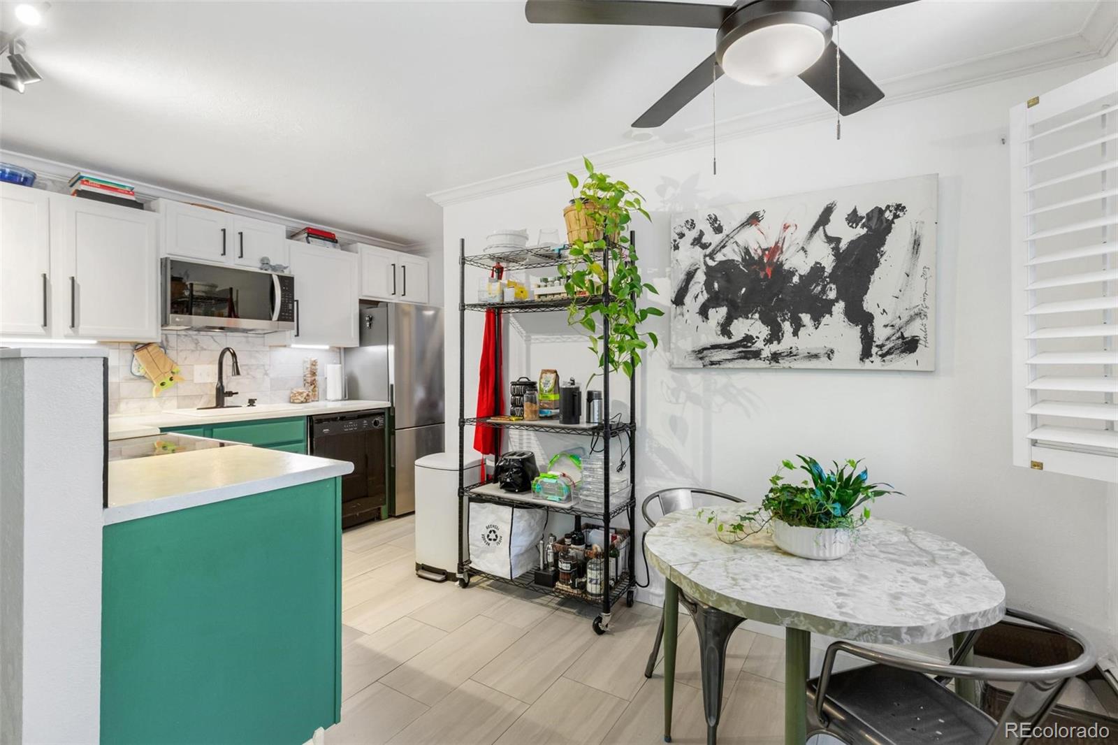 MLS Image #11 for 70 n grant street 14,denver, Colorado