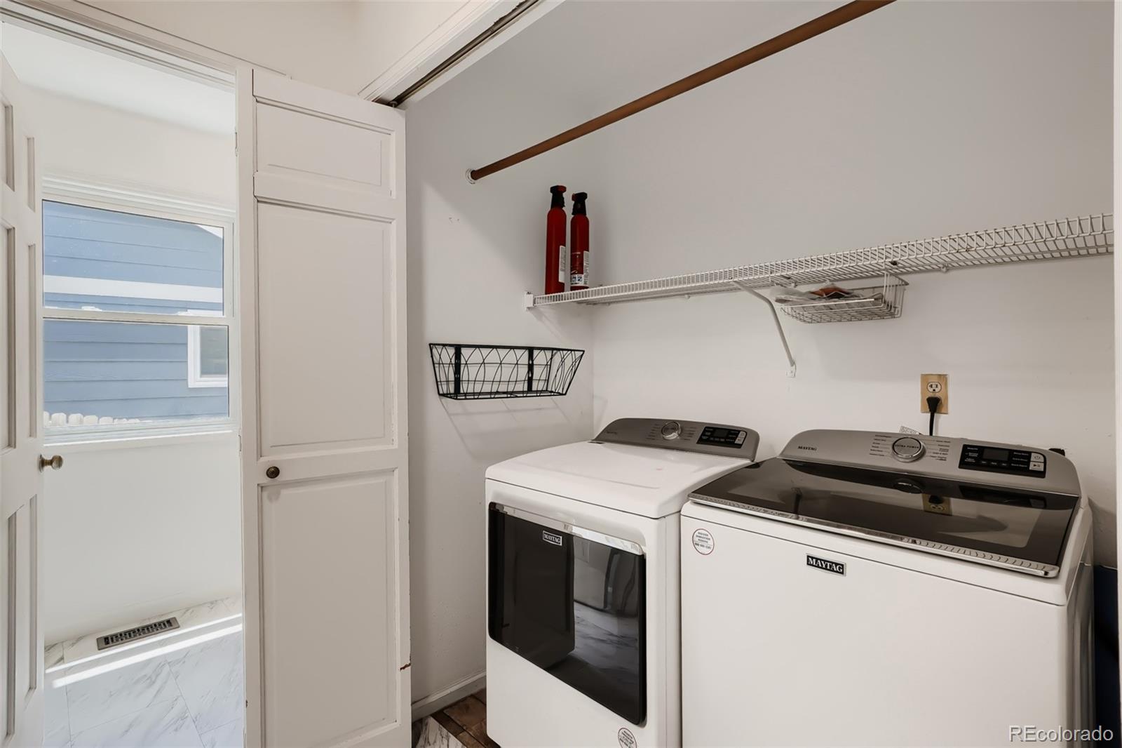 MLS Image #10 for 9399  yale lane,highlands ranch, Colorado