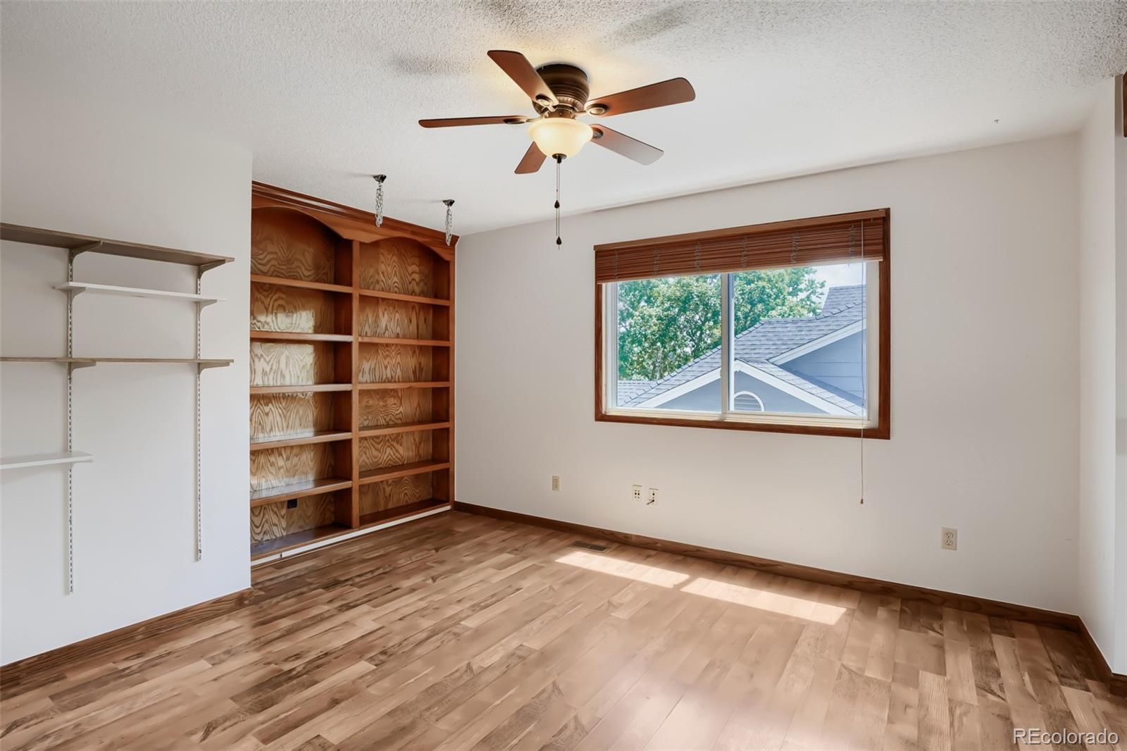 MLS Image #12 for 9399  yale lane,highlands ranch, Colorado
