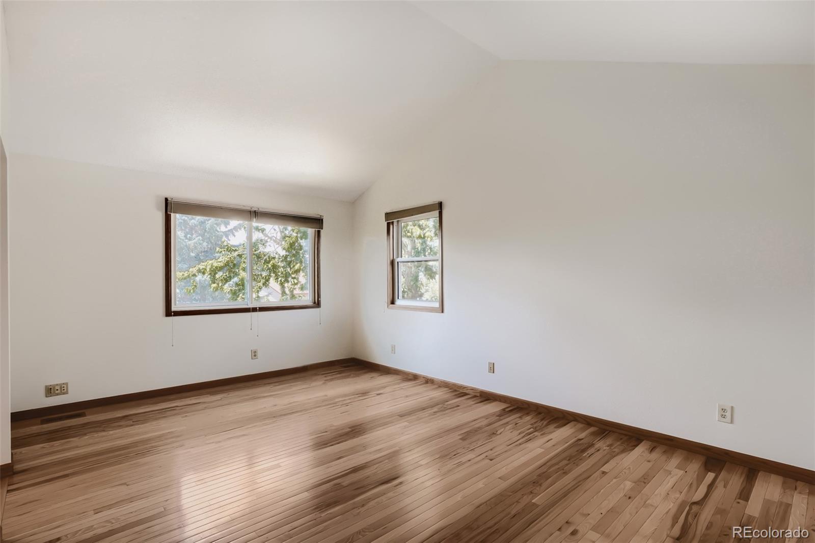 MLS Image #16 for 9399  yale lane,highlands ranch, Colorado