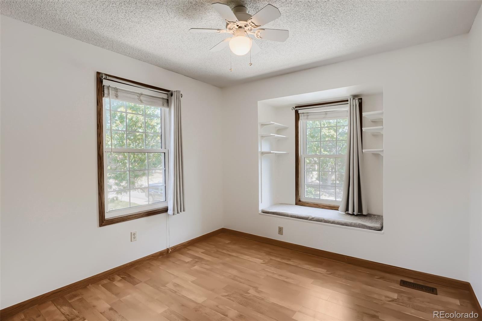 MLS Image #19 for 9399  yale lane,highlands ranch, Colorado