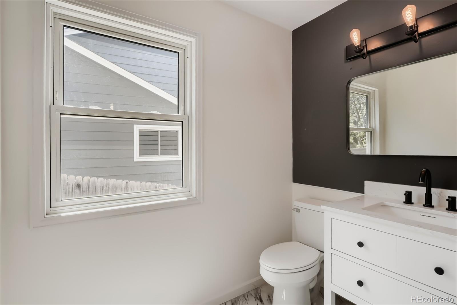 MLS Image #9 for 9399  yale lane,highlands ranch, Colorado