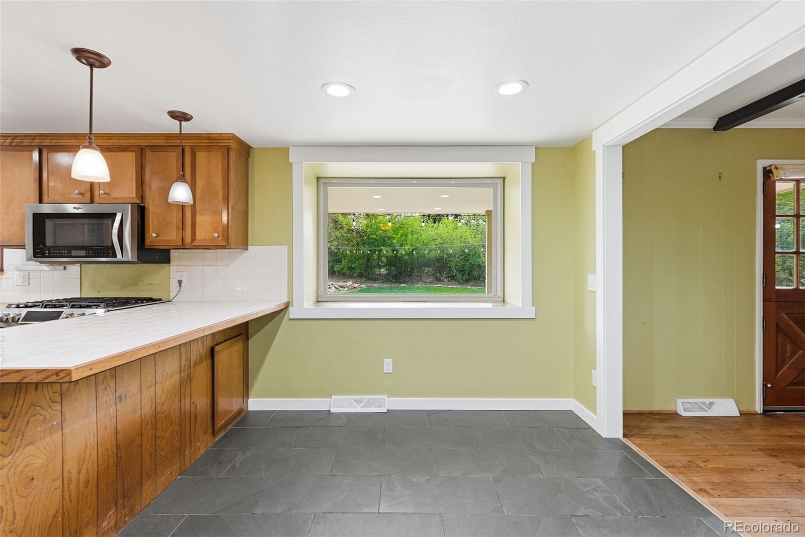 MLS Image #14 for 3692 e briarwood avenue,centennial, Colorado