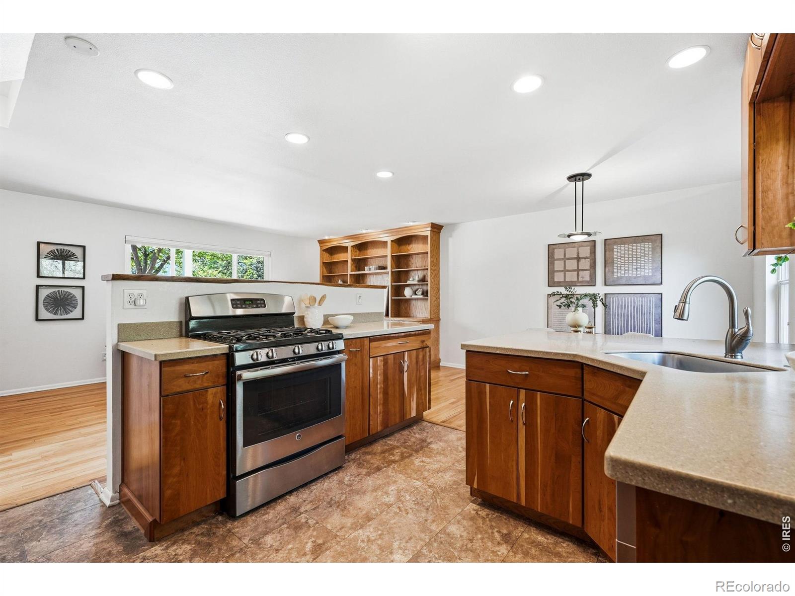 MLS Image #10 for 1305  linden avenue,boulder, Colorado