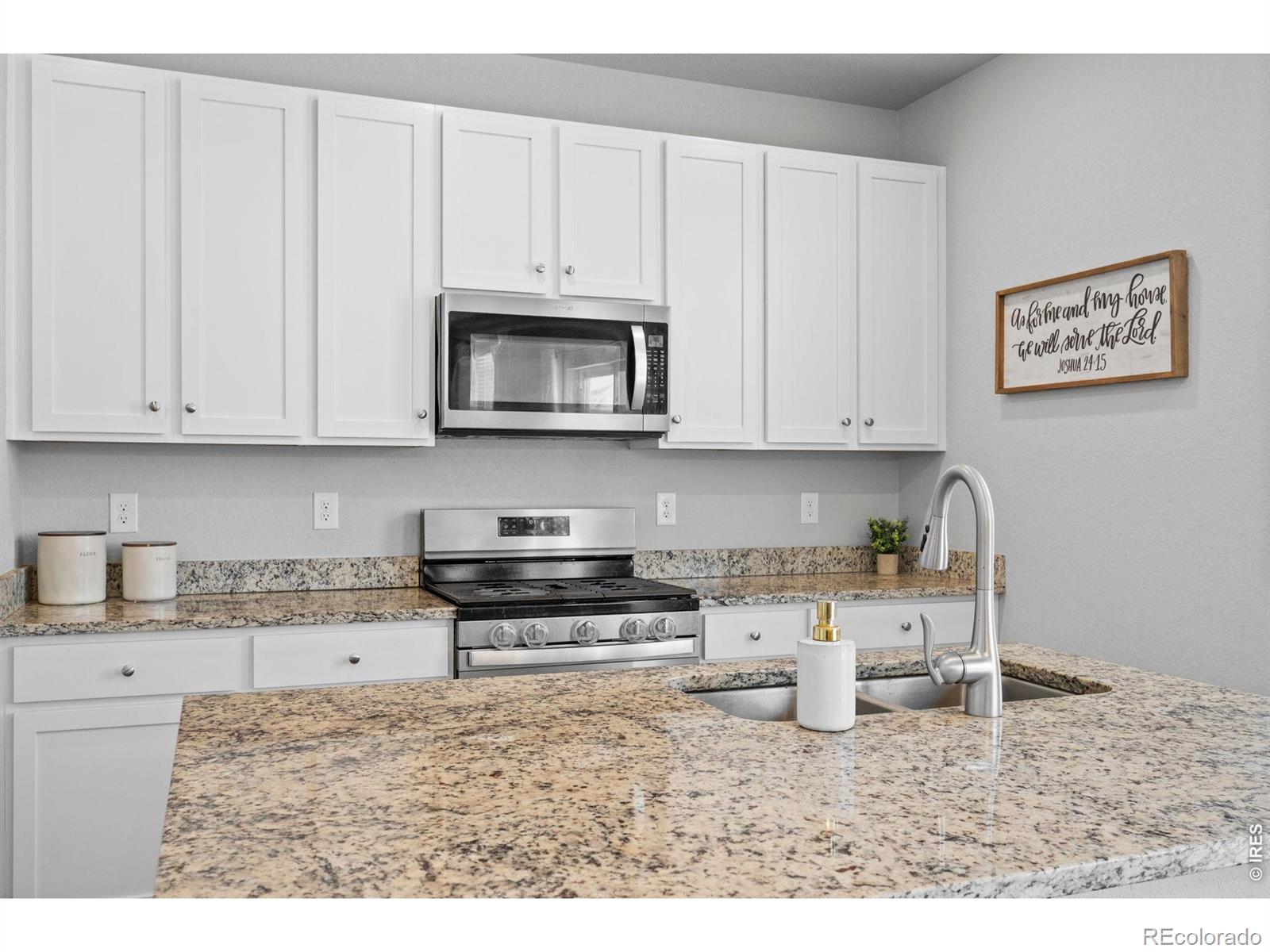 MLS Image #12 for 27074 e archer avenue,aurora, Colorado