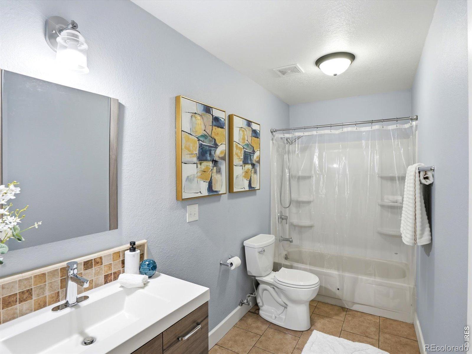 MLS Image #25 for 1527  juniper street,longmont, Colorado
