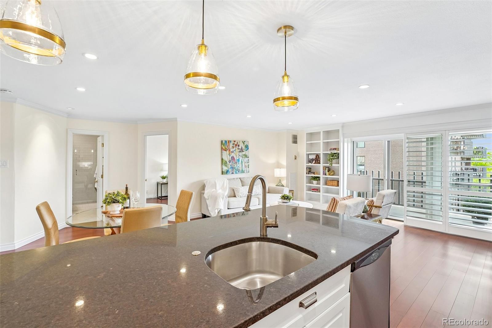 MLS Image #16 for 460 s marion parkway,denver, Colorado