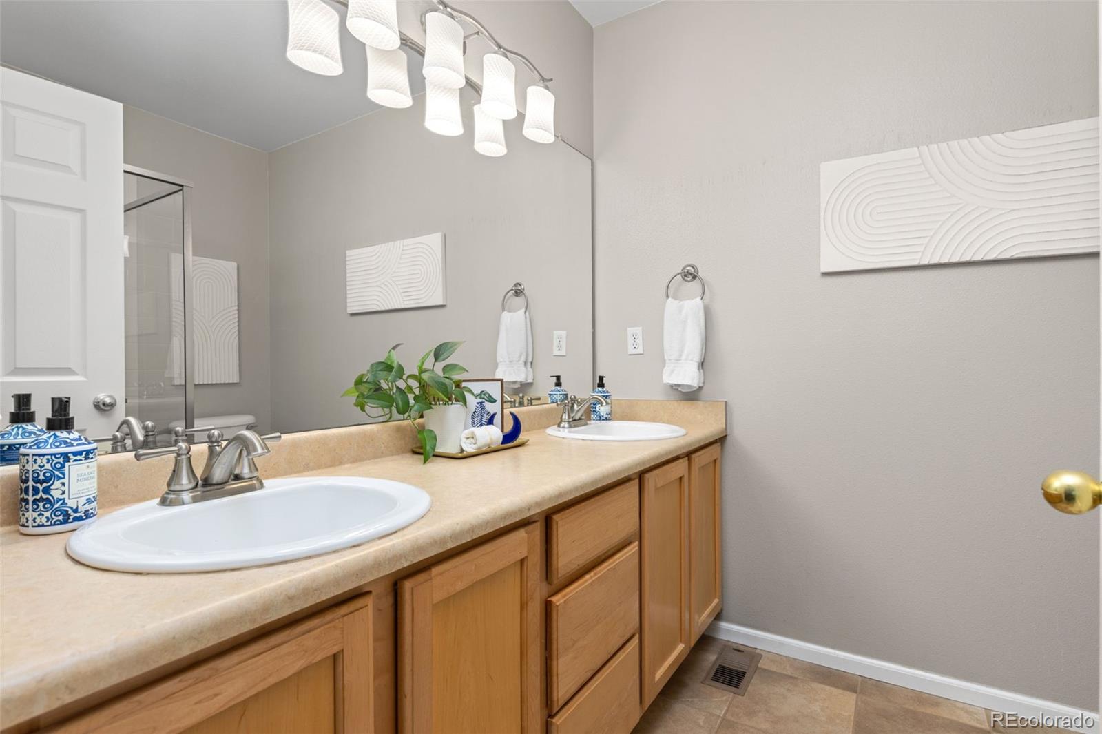 MLS Image #16 for 2765 w riverwalk circle,littleton, Colorado