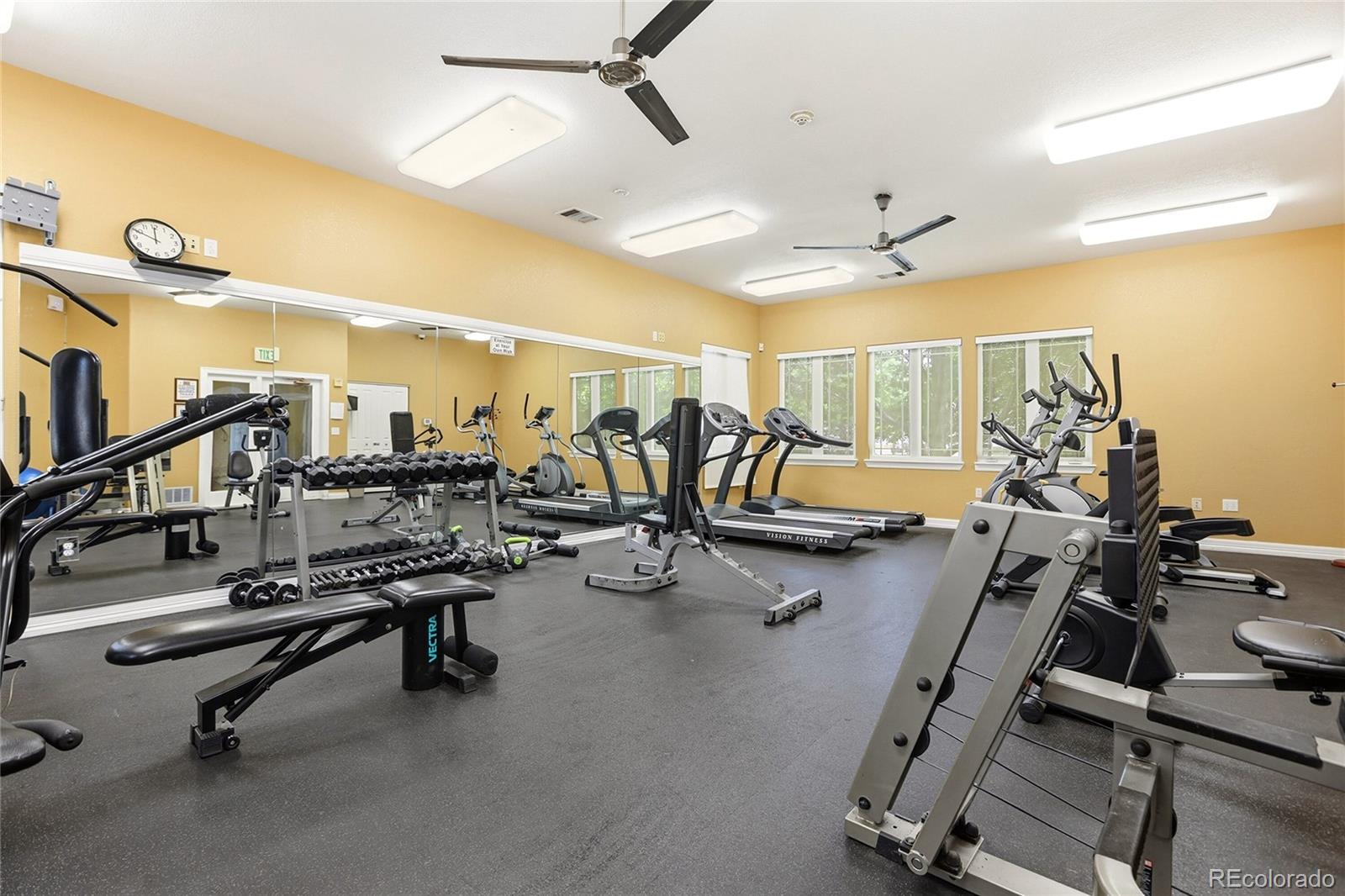 MLS Image #39 for 9557 w san juan circle,littleton, Colorado