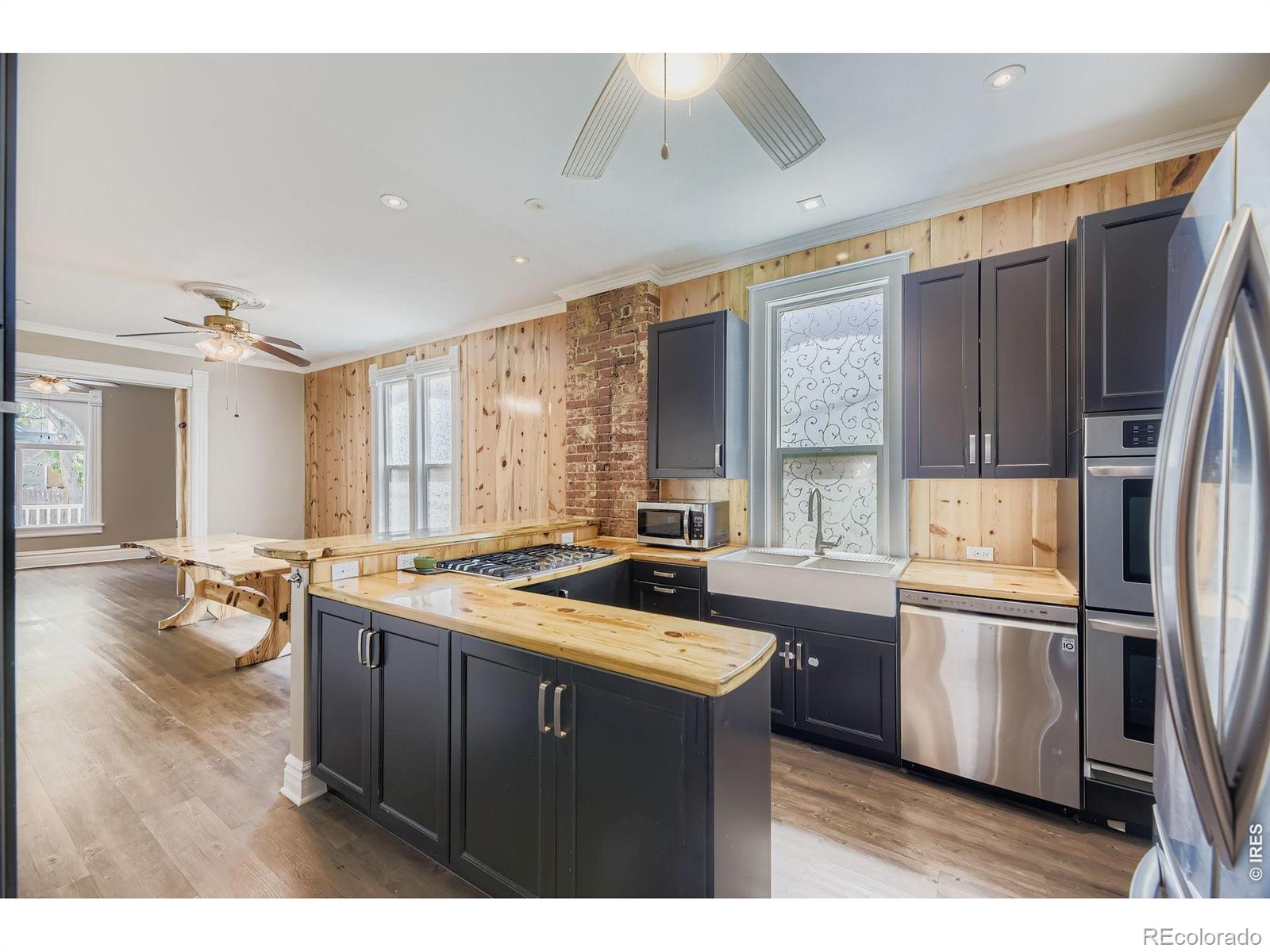 MLS Image #10 for 1113 n washington street,denver, Colorado