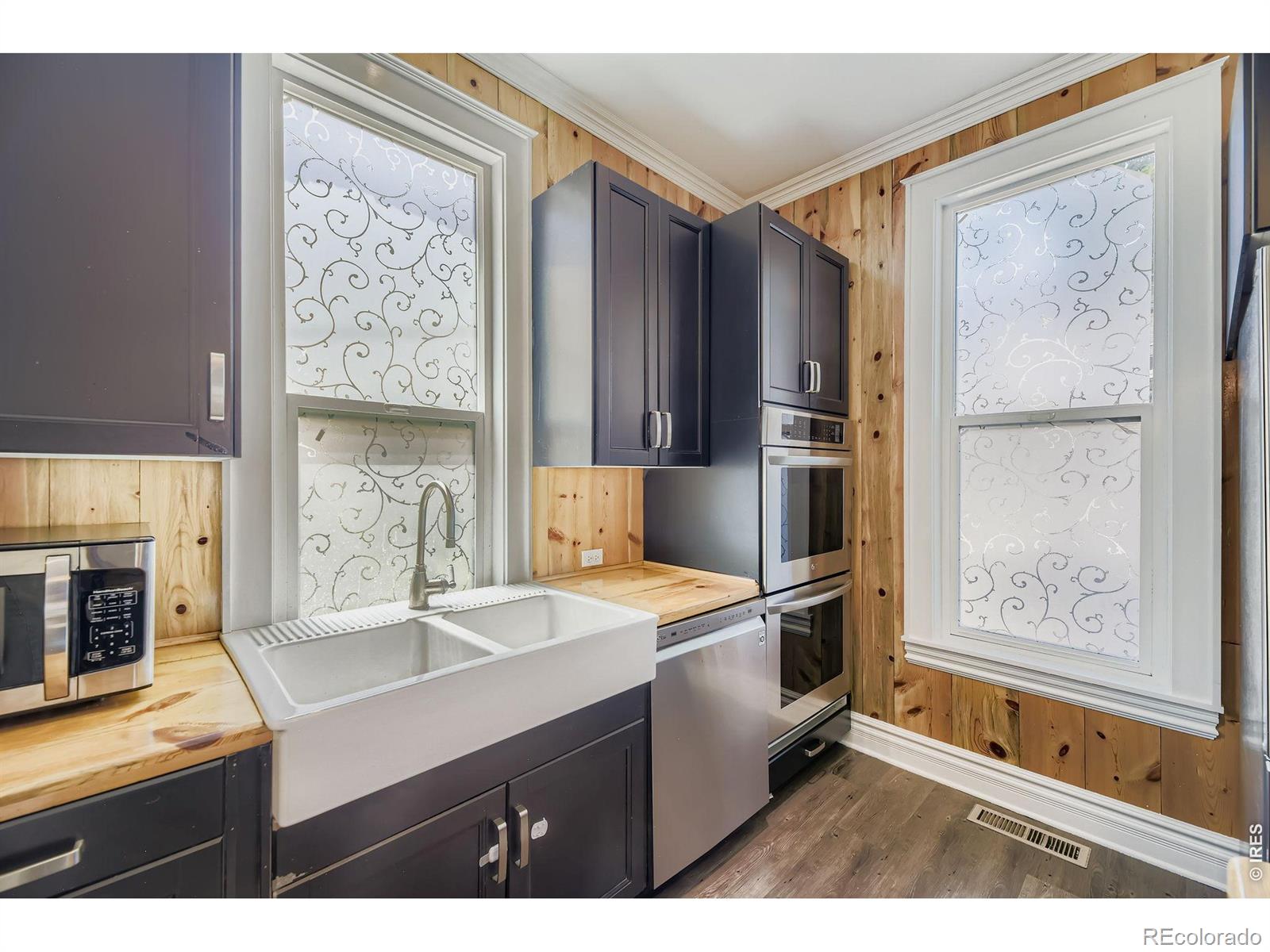 MLS Image #11 for 1113 n washington street,denver, Colorado