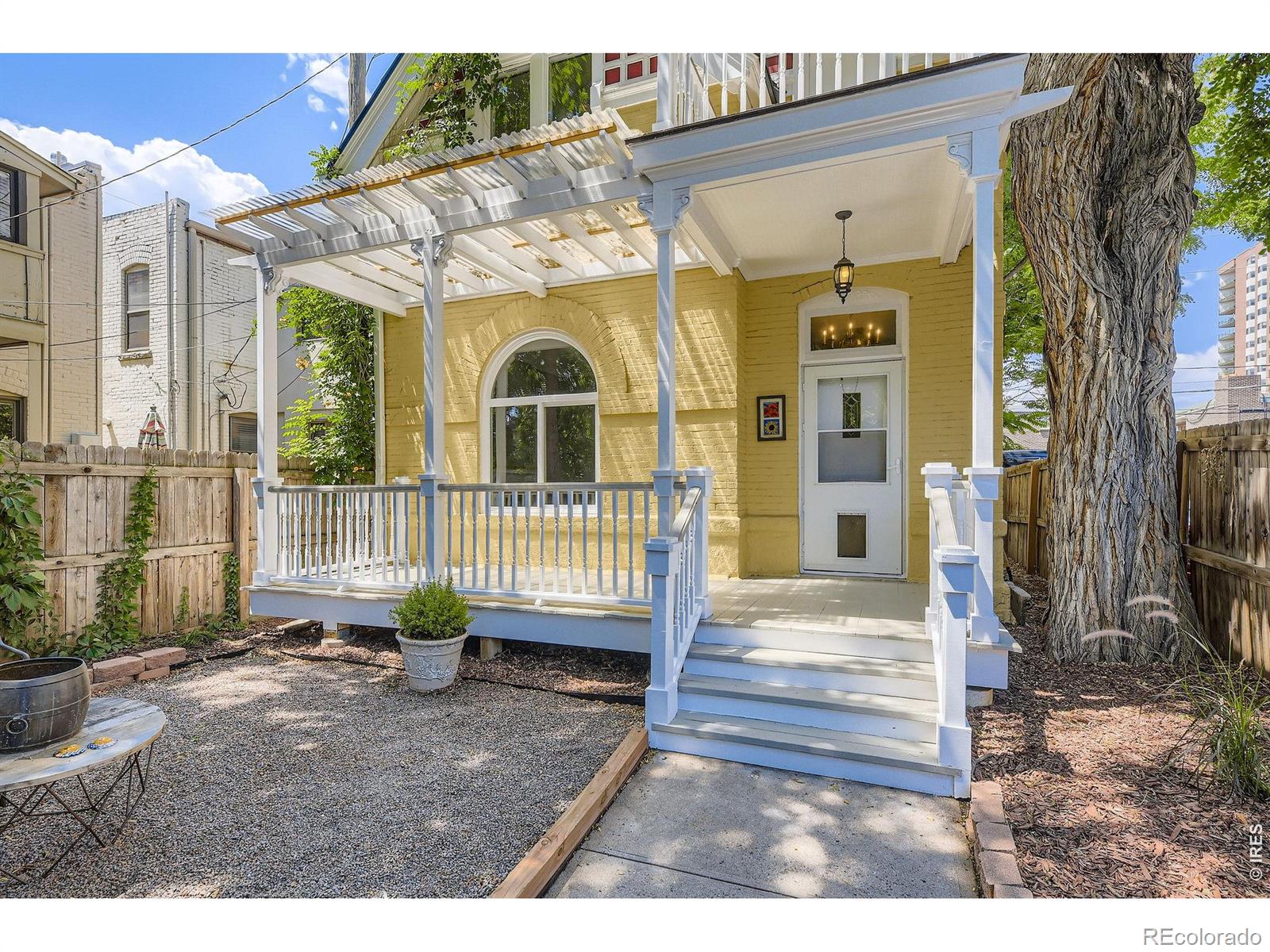 MLS Image #2 for 1113 n washington street,denver, Colorado