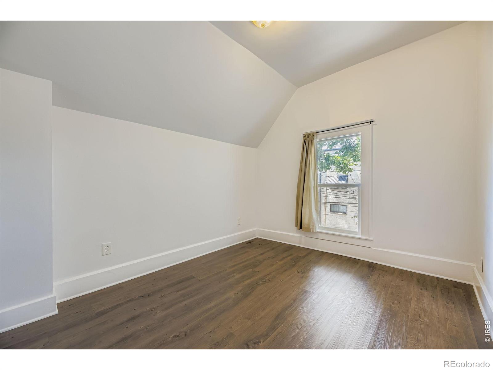 MLS Image #25 for 1113 n washington street,denver, Colorado