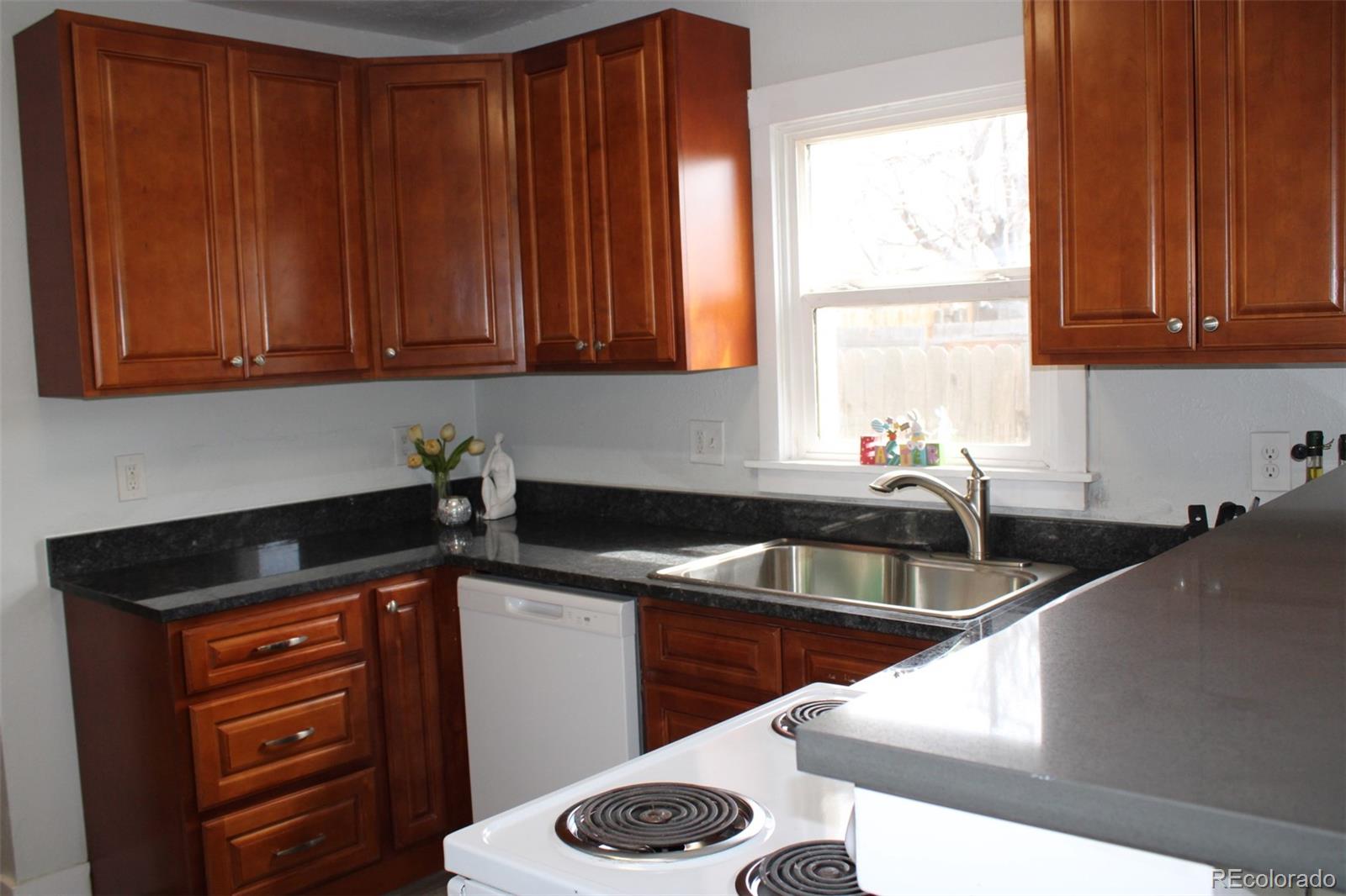 MLS Image #4 for 4460  columbine street,denver, Colorado