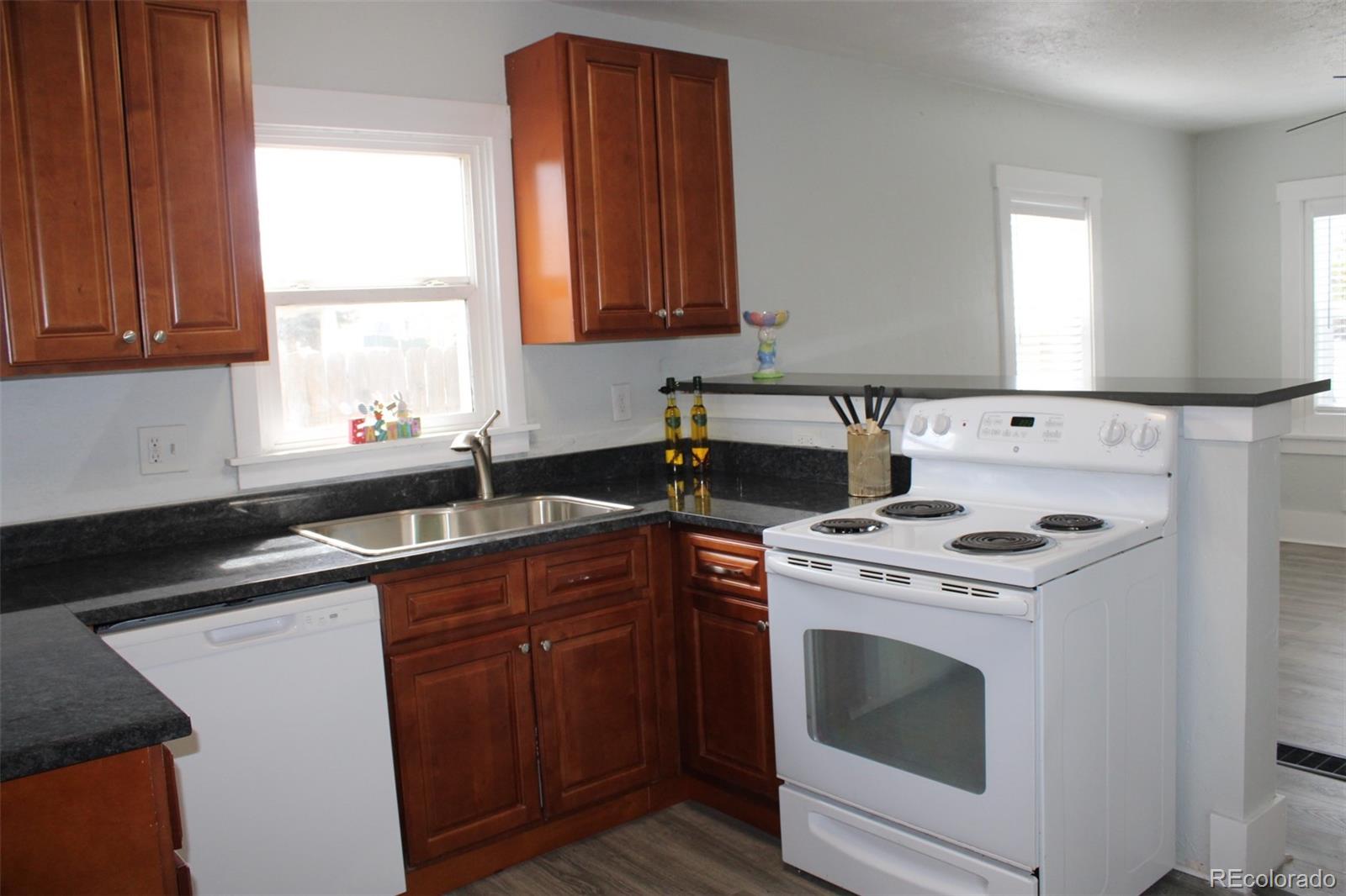 MLS Image #5 for 4460  columbine street,denver, Colorado
