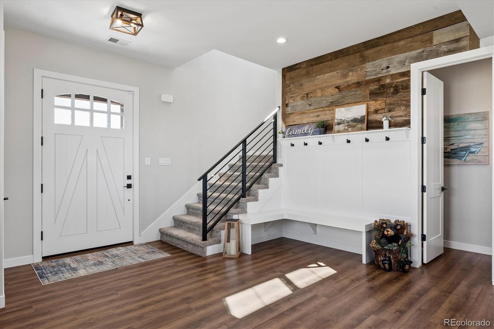 MLS Image #4 for 45433  county road 21 ,elizabeth, Colorado