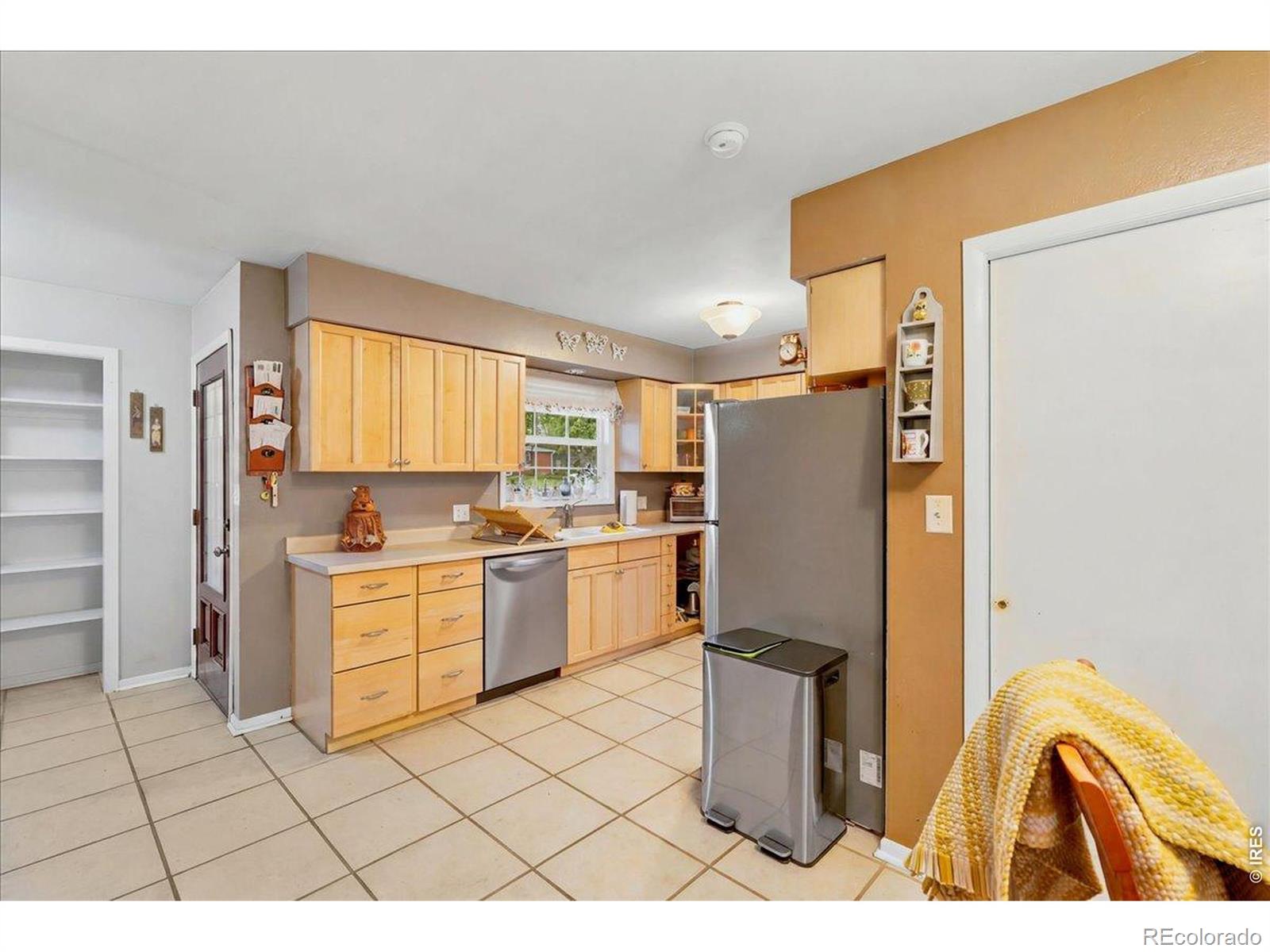 MLS Image #9 for 1309  springfield drive,fort collins, Colorado