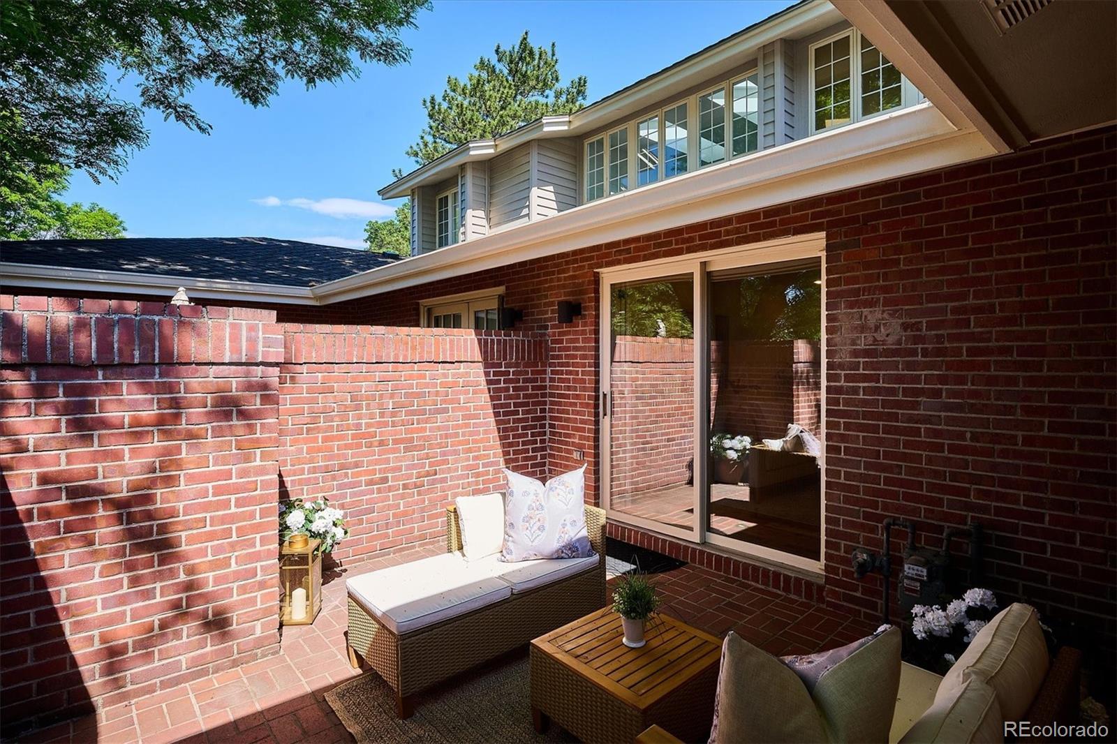 MLS Image #8 for 2552 e alameda avenue,denver, Colorado