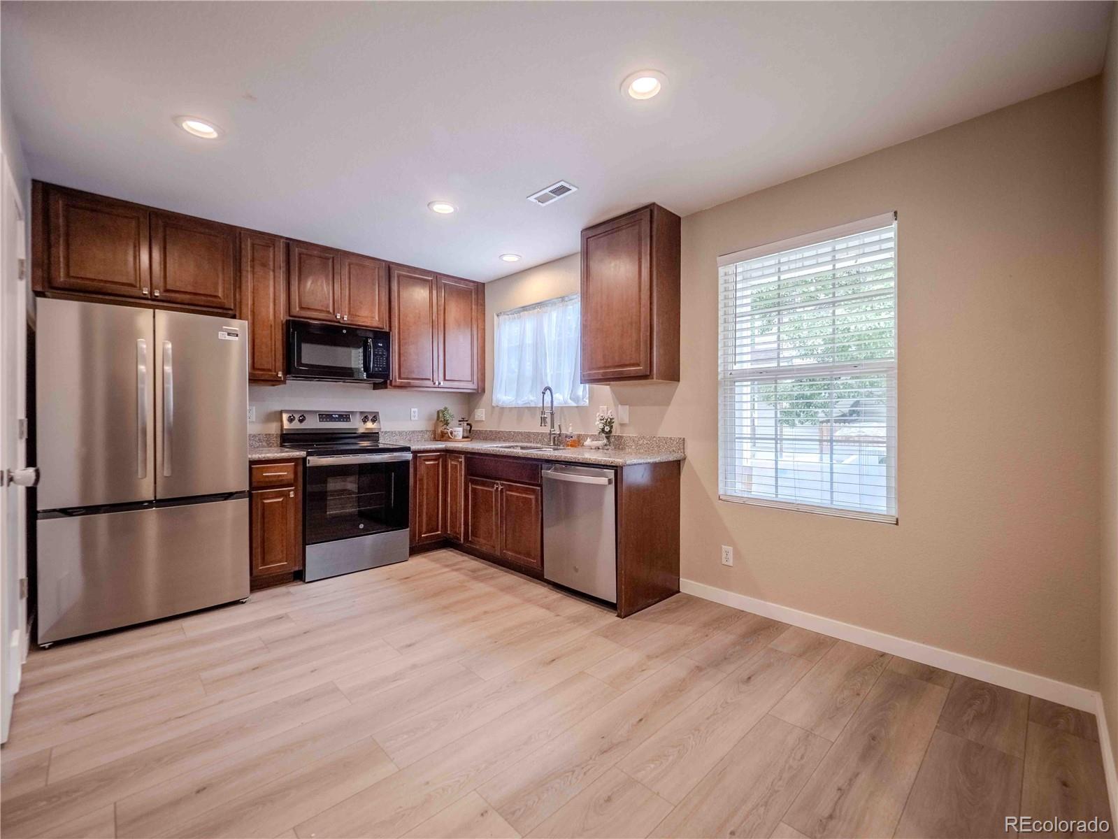 MLS Image #4 for 10700  kimblewyck circle,northglenn, Colorado