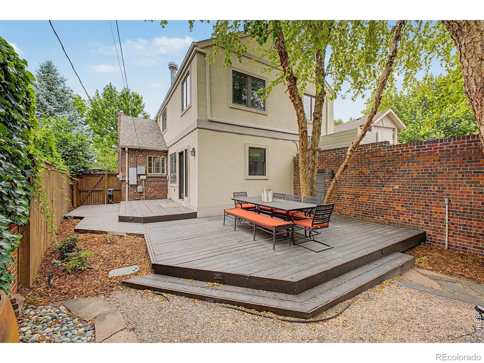 MLS Image #35 for 910 s euclid way,denver, Colorado