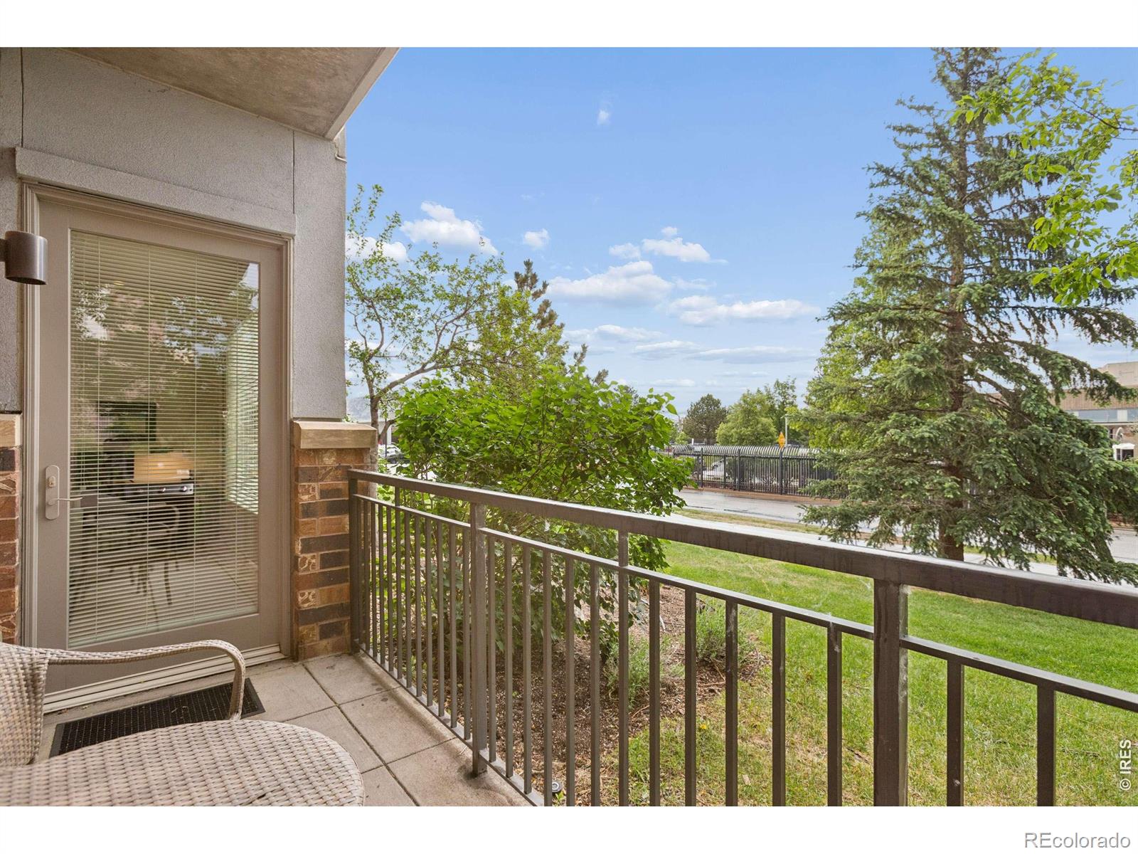 MLS Image #5 for 3401  arapahoe avenue,boulder, Colorado