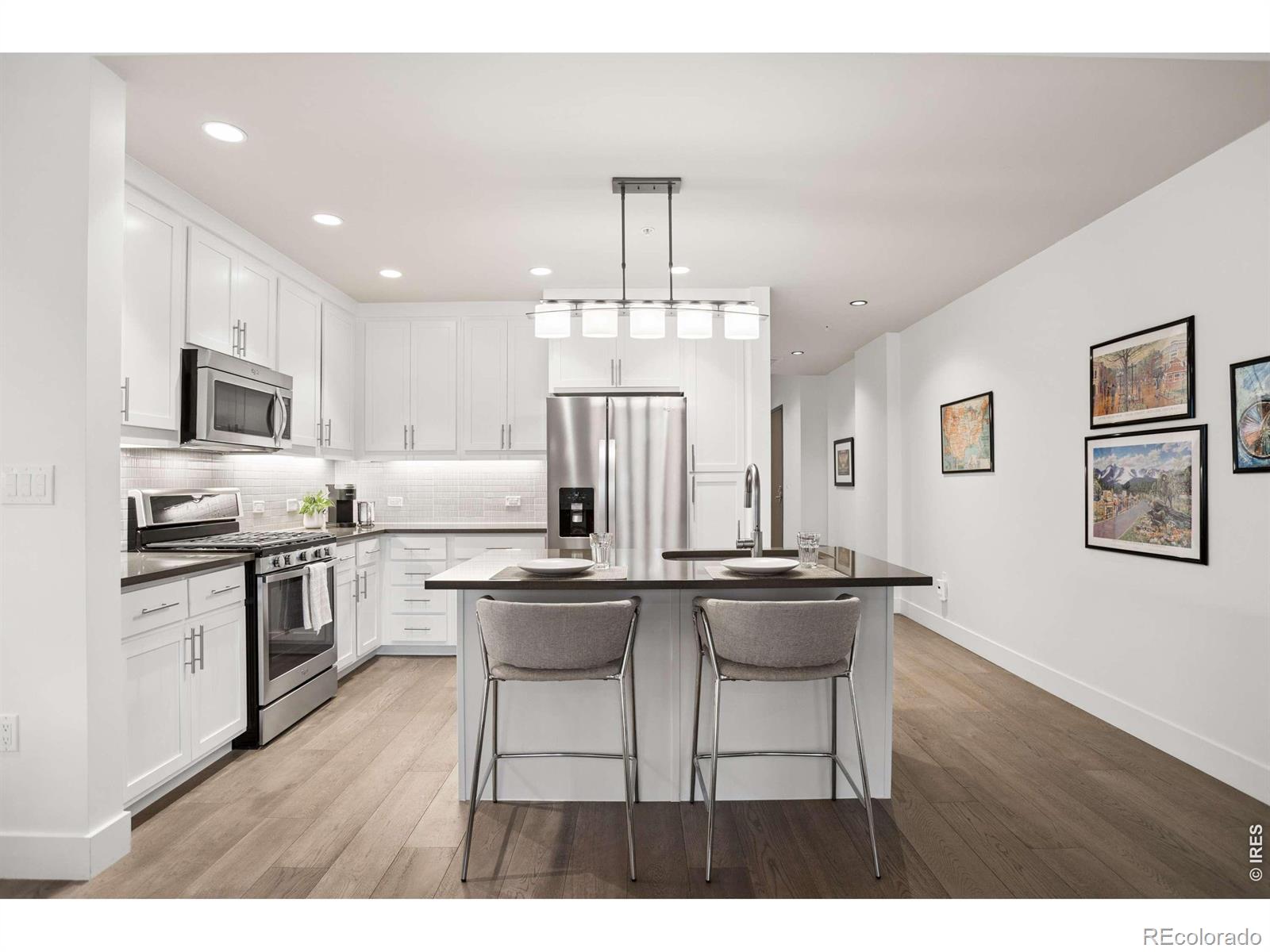 MLS Image #7 for 3401  arapahoe avenue,boulder, Colorado